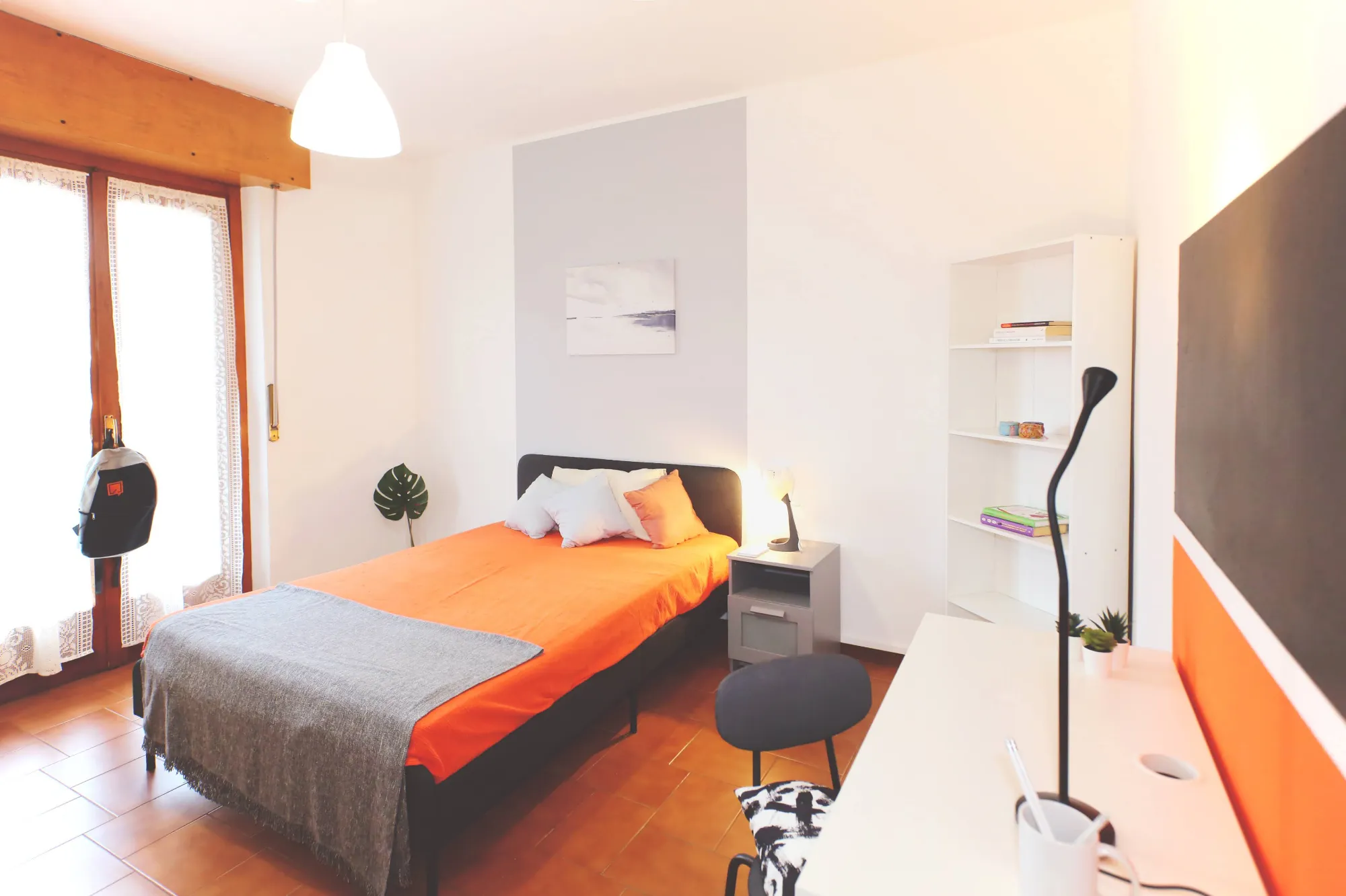 Stanza privata a Lecco