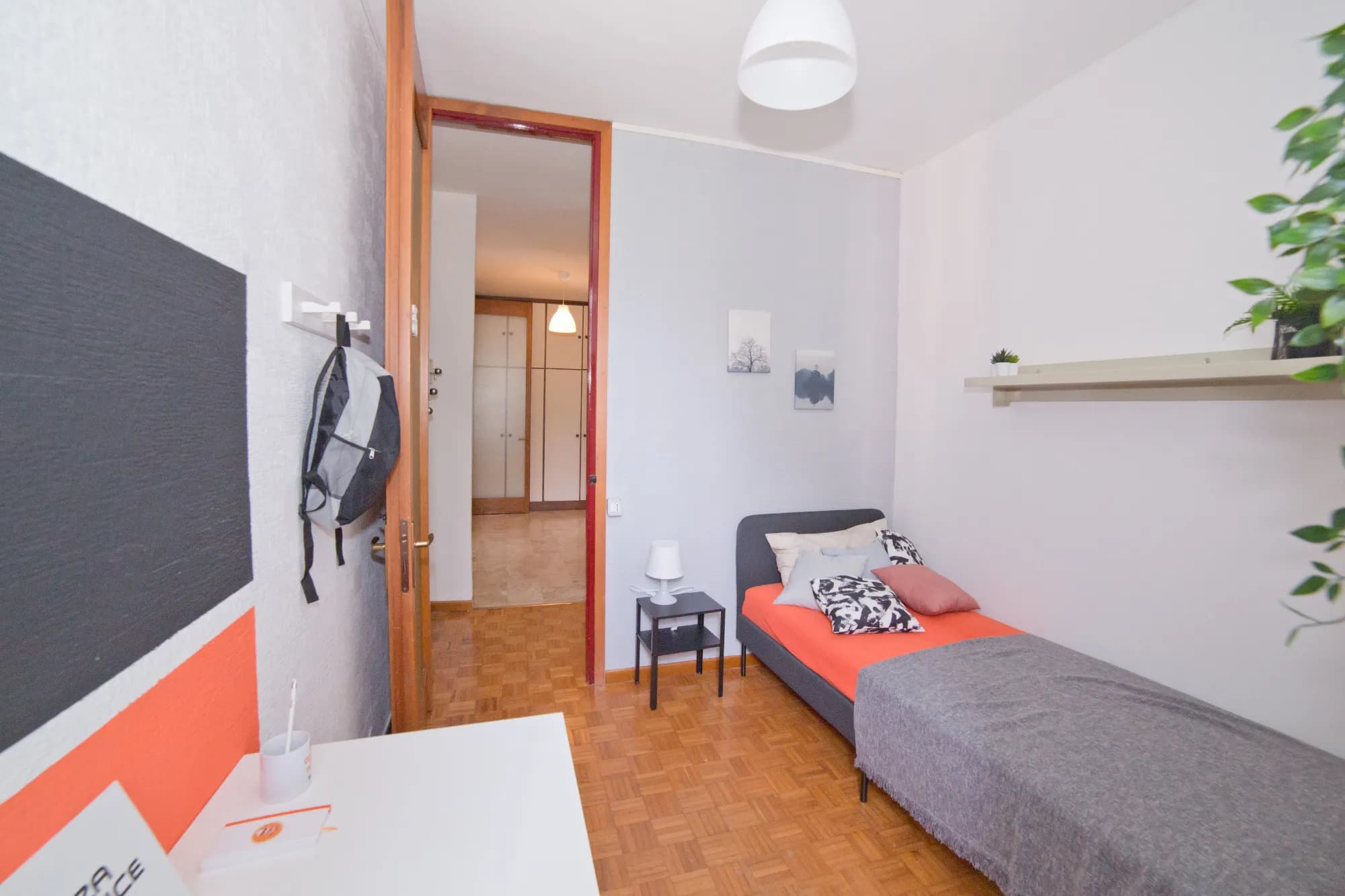 Private room in Lecco photo 3