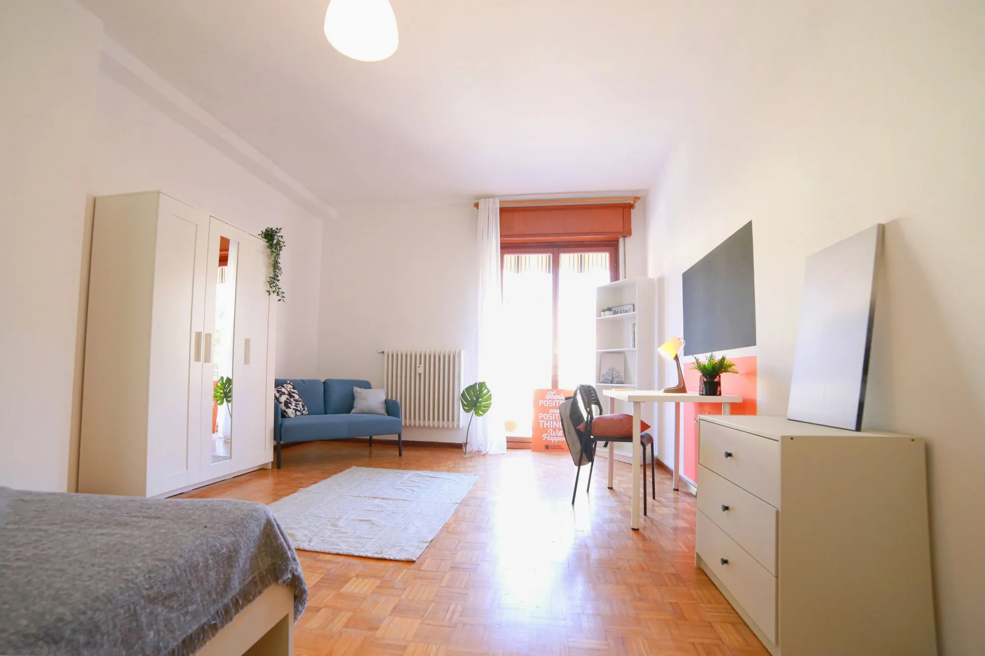 Private room in Lecco photo 3