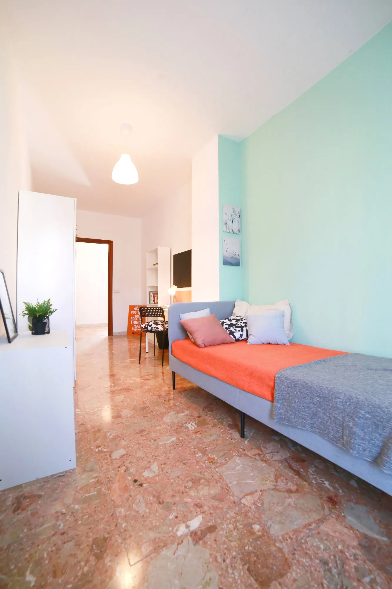 Stanza privata a Lecco photo 2