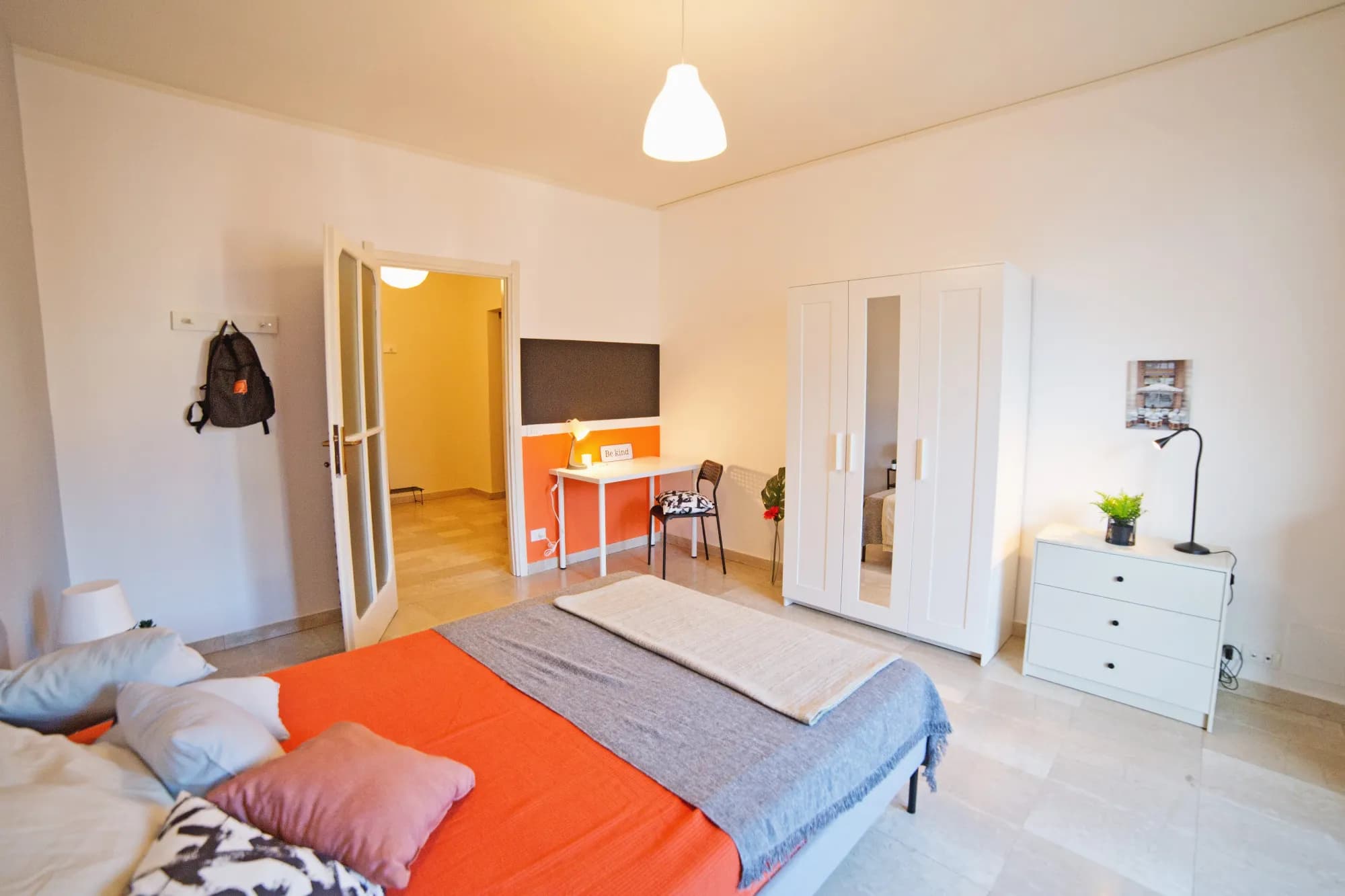 Private room in Lecco photo 4