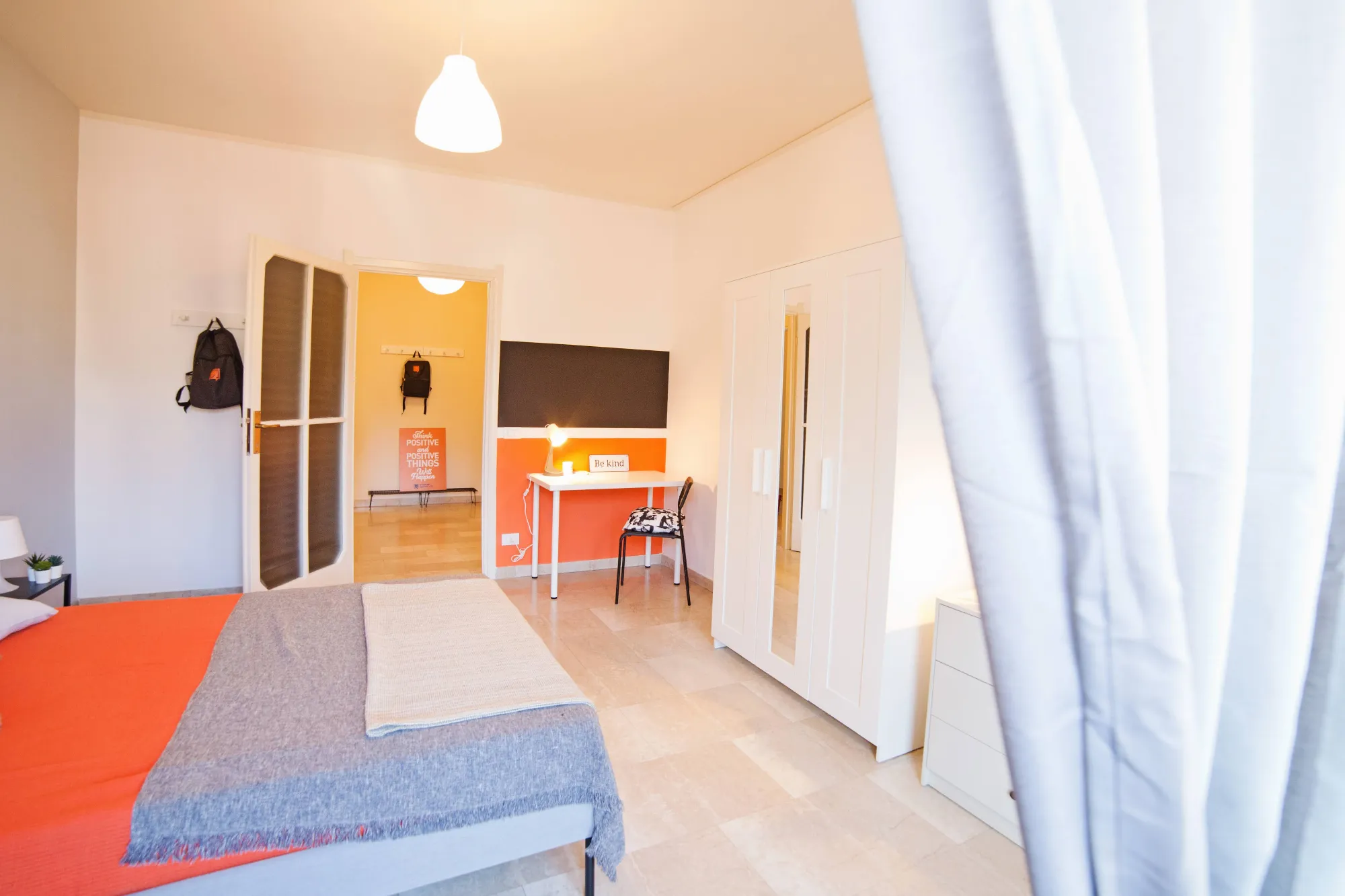 Stanza privata a Lecco