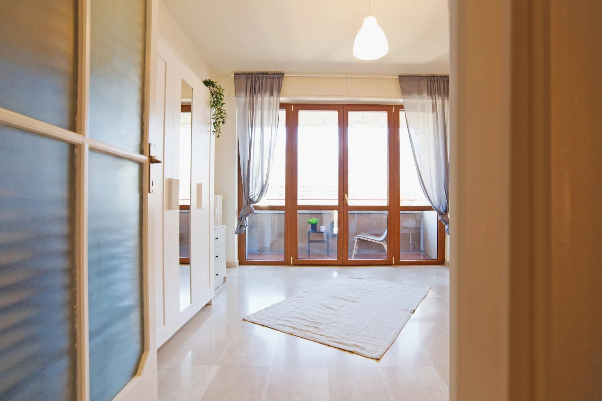 Private room in Lecco photo 4