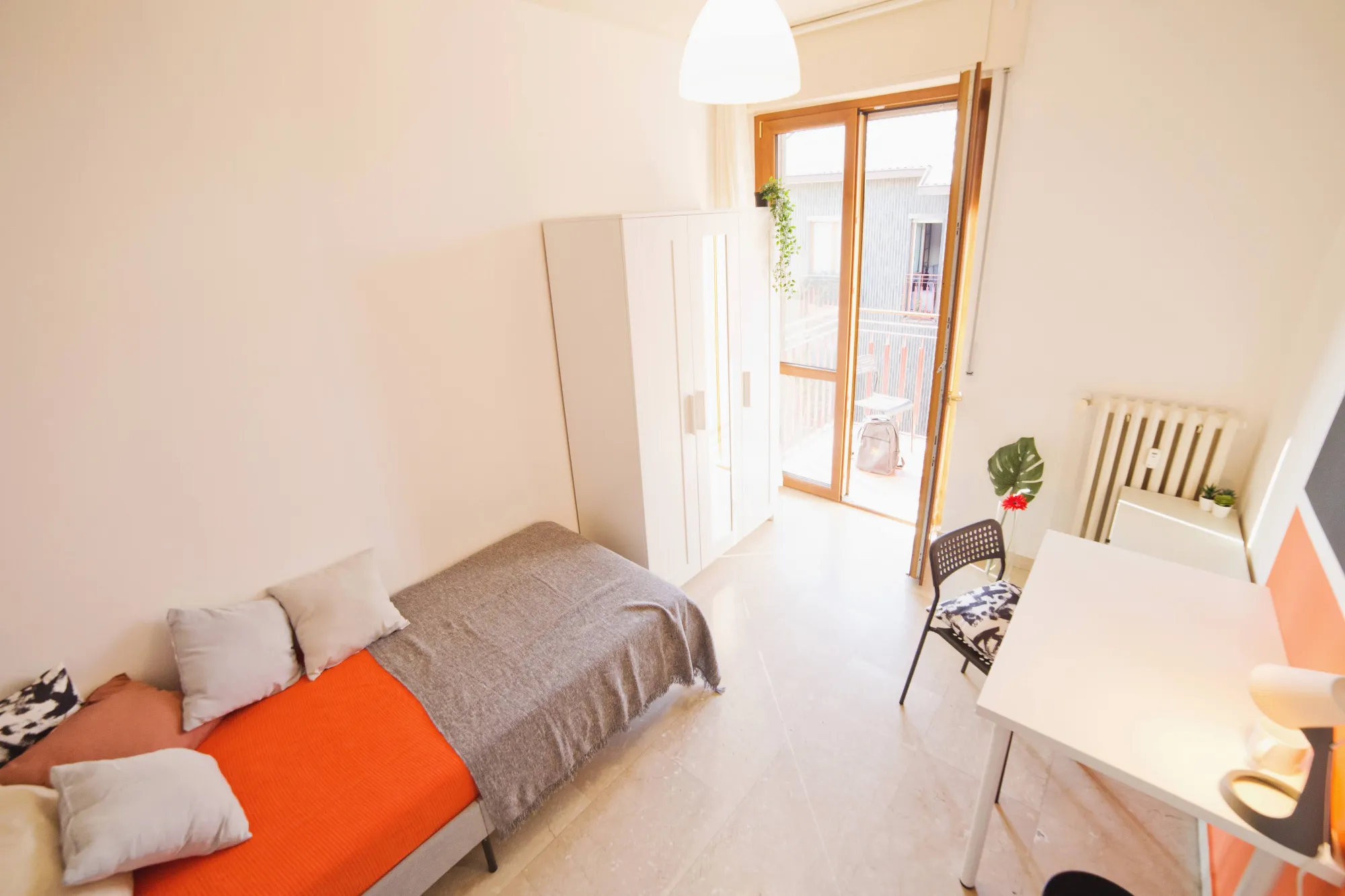 Stanza privata a Lecco