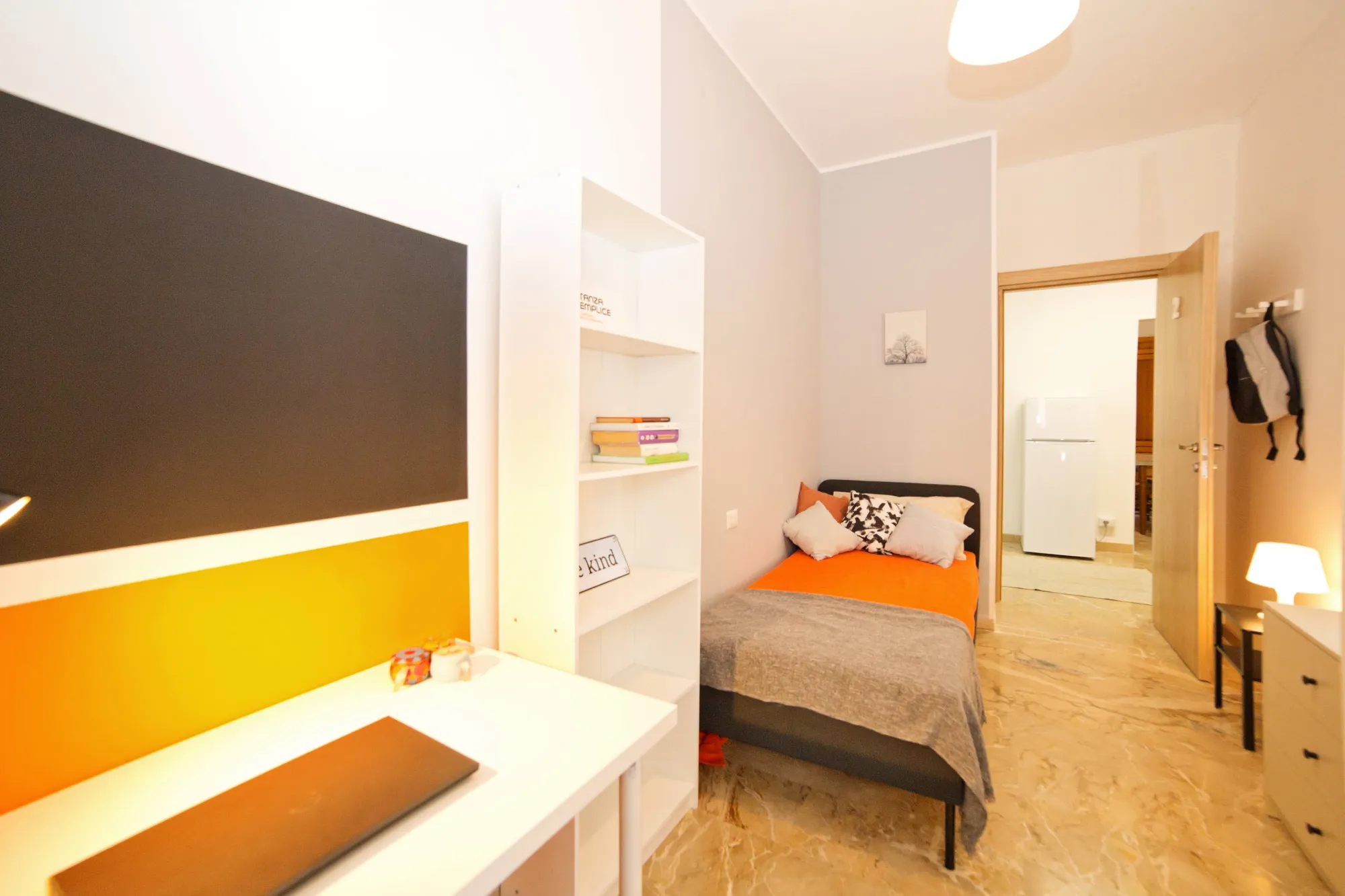 Stanza privata a Varese photo 3