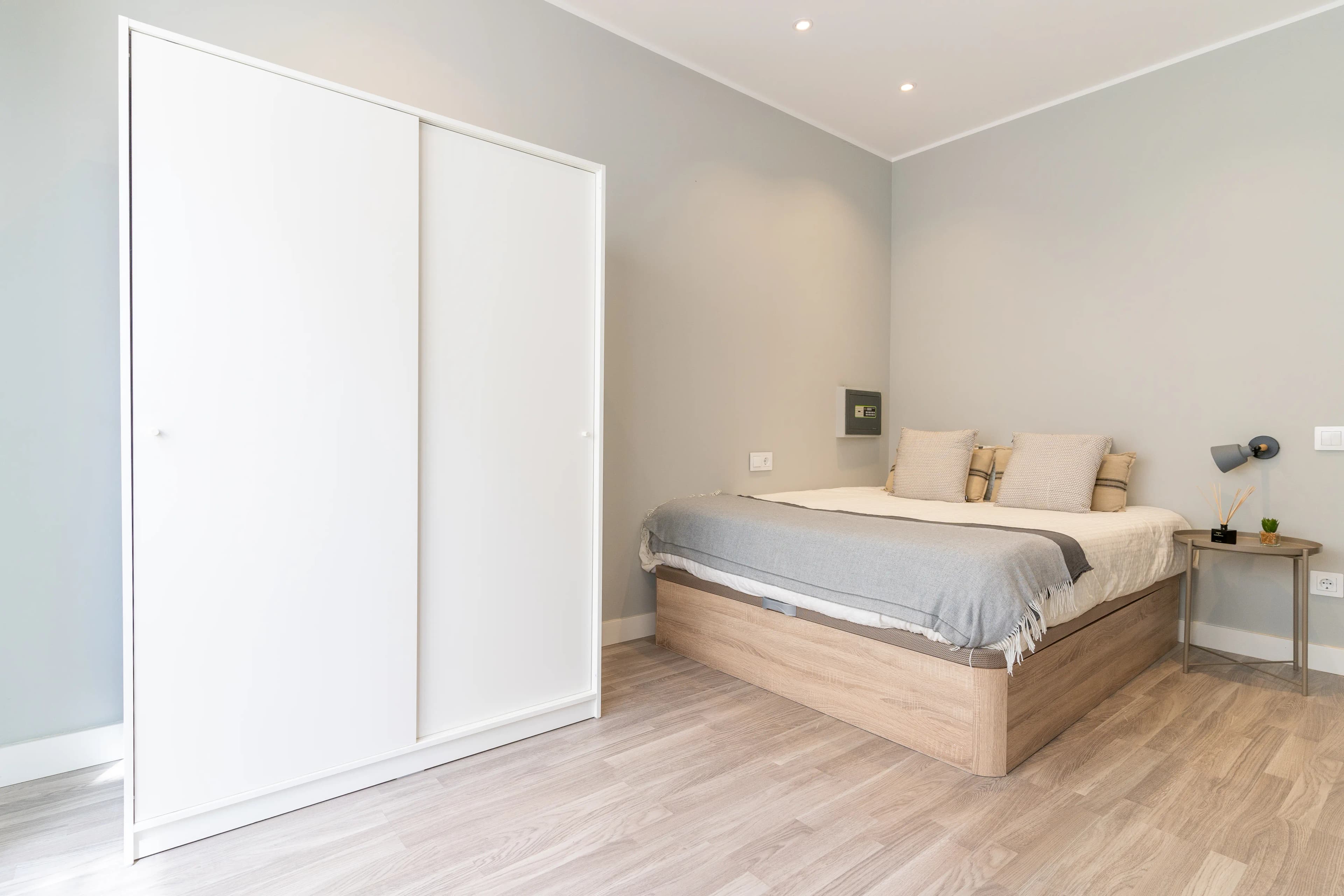 Private room in Barcelona photo 3