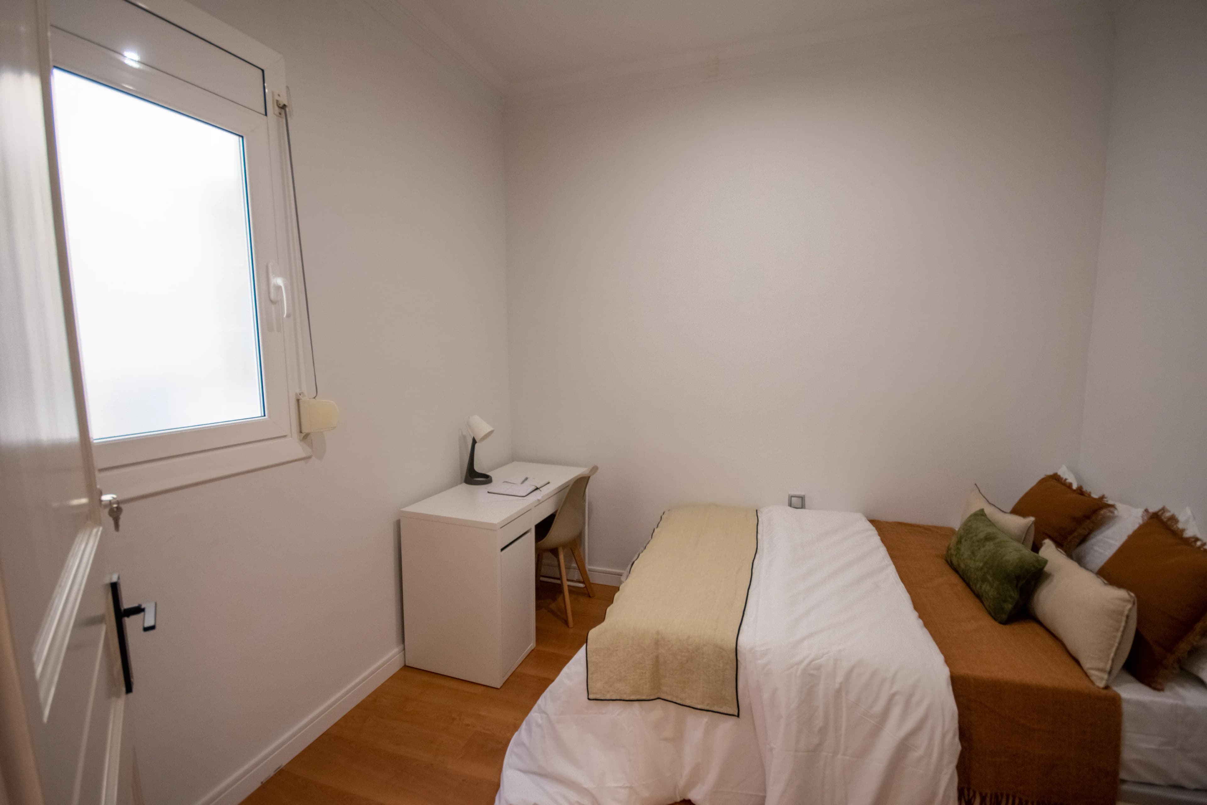 Private room in Barcelona photo 2