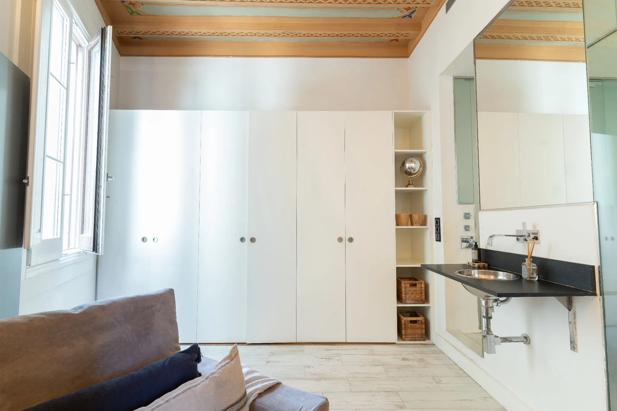 Private room in Barcelona photo 3