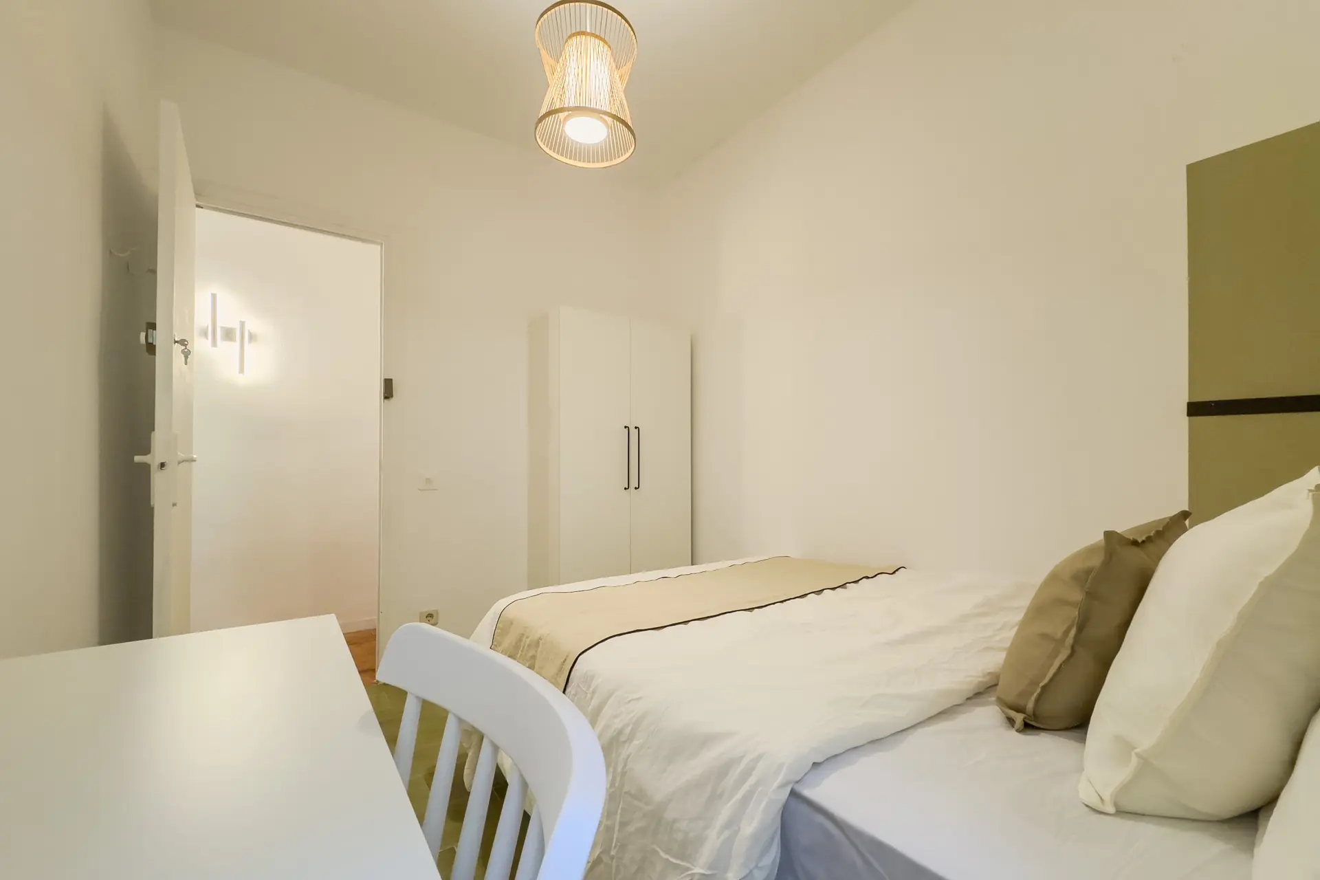 Private room in Barcelona photo 2