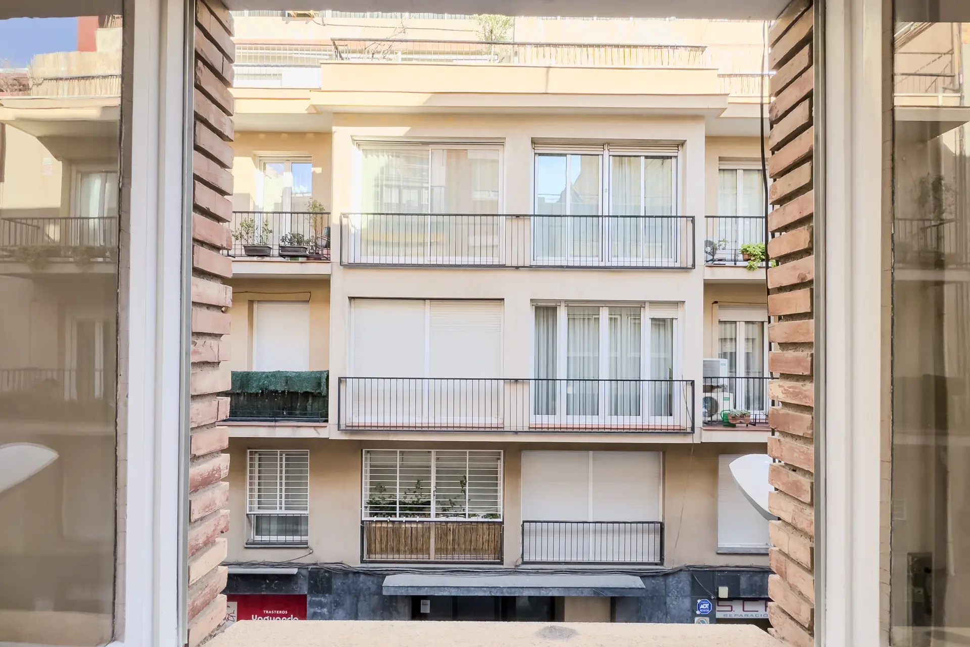 Private room in Barcelona photo 4