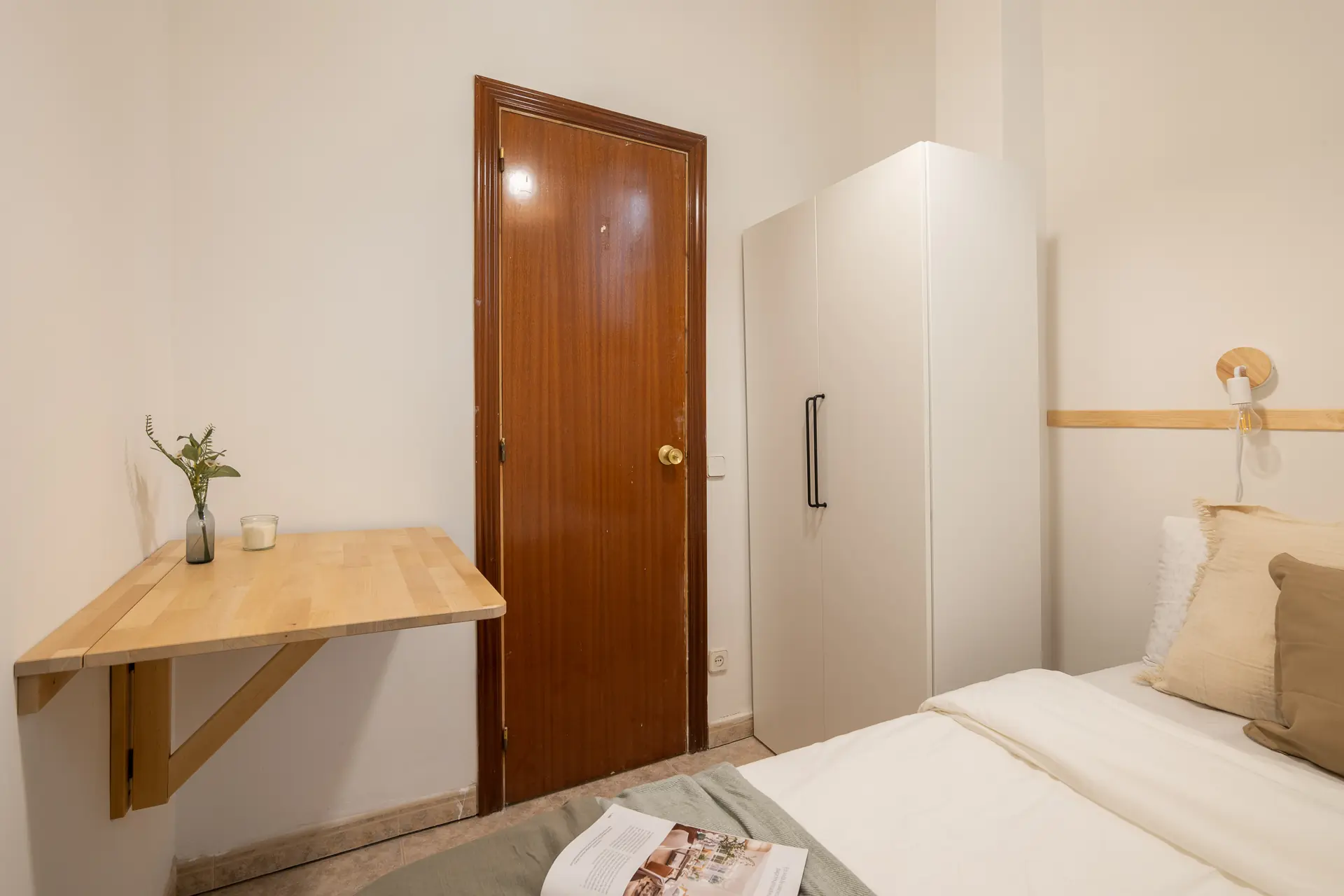 Private room in Barcelona photo 3