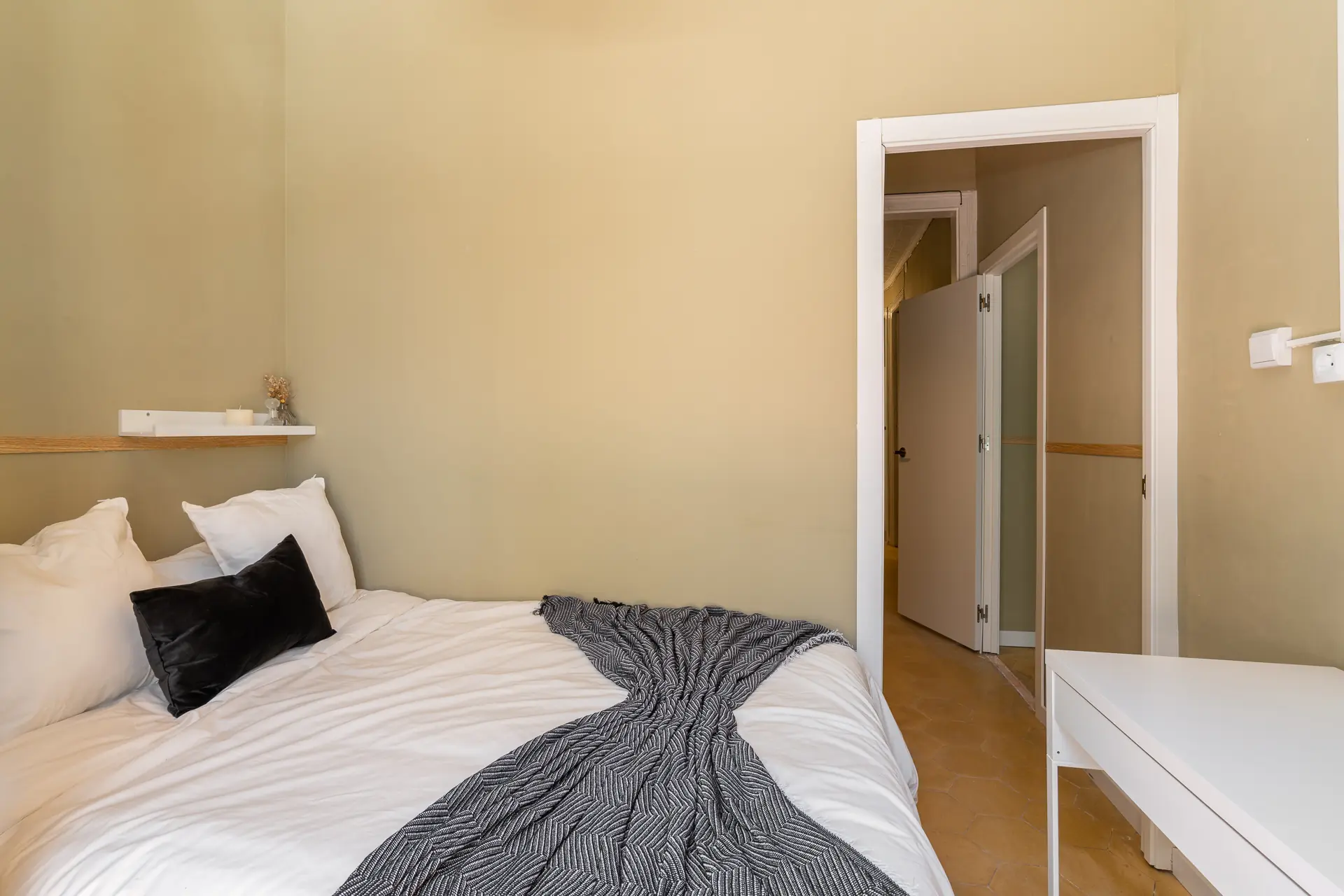 Private room in Barcelona photo 4