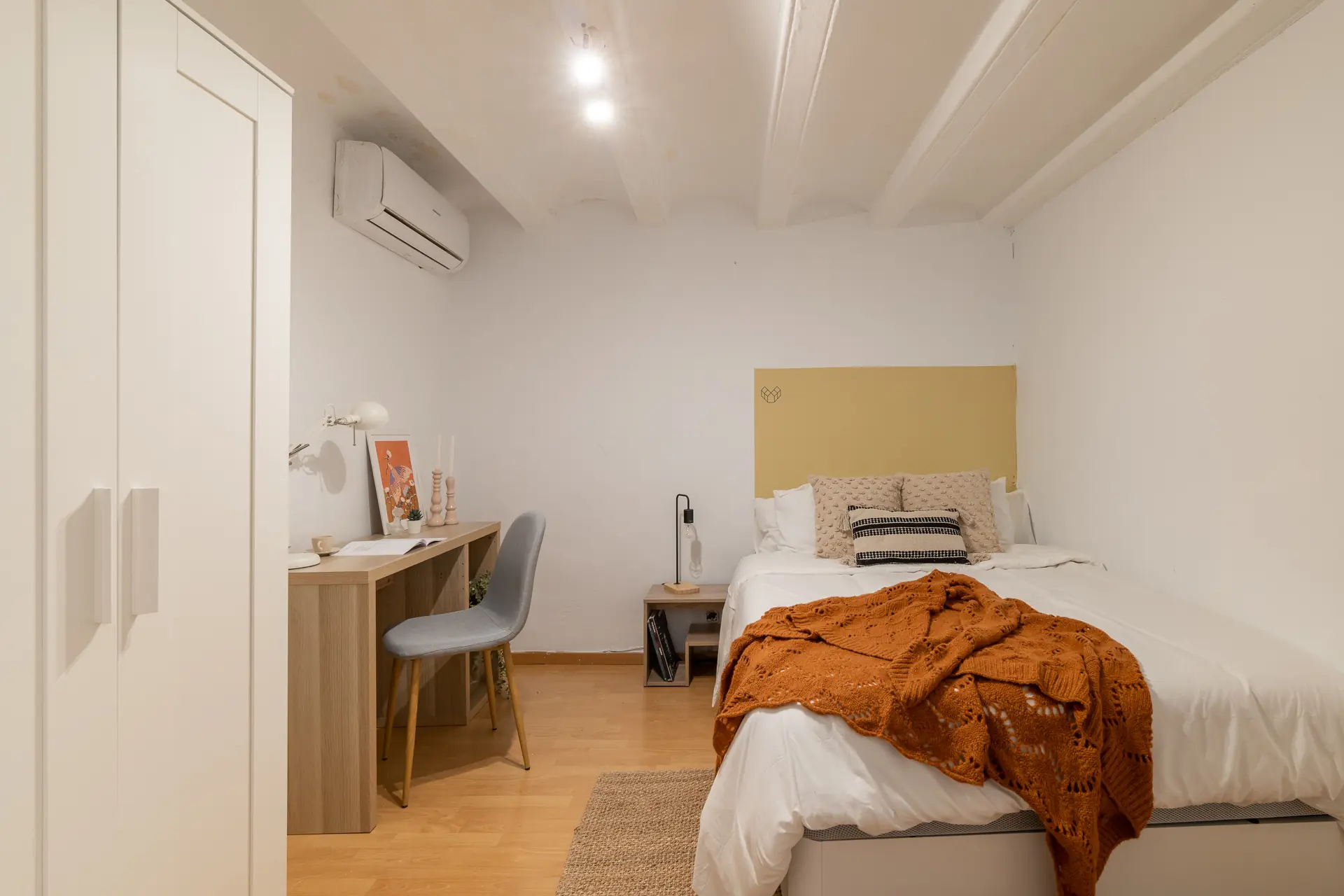 Private room in Barcelona photo 2