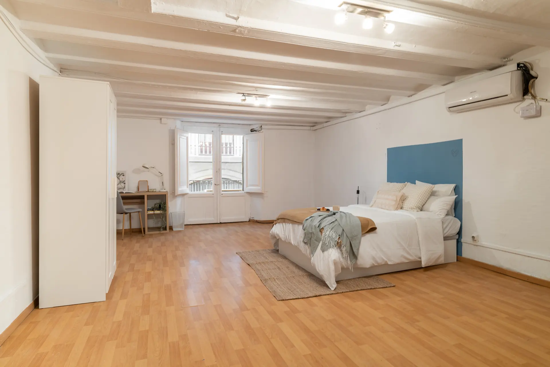 Private room in Barcelona photo 3