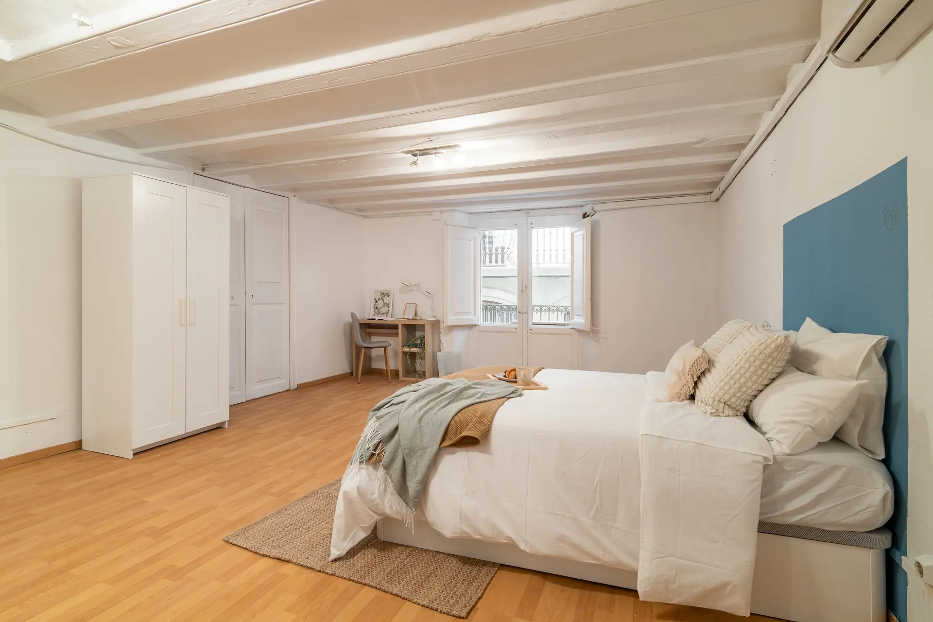 Private room in Barcelona photo 4