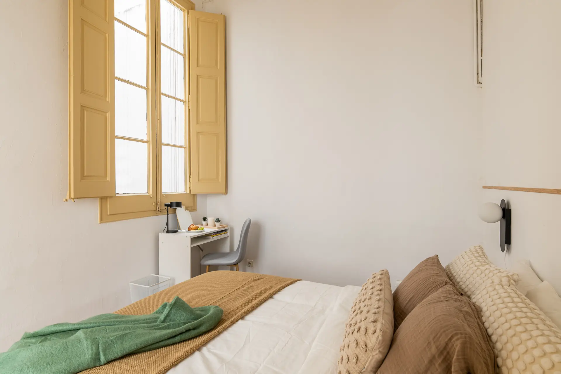 Private room in Barcelona photo 2