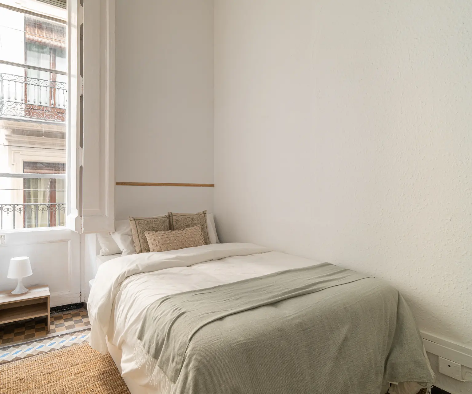Private room in Barcelona photo 2