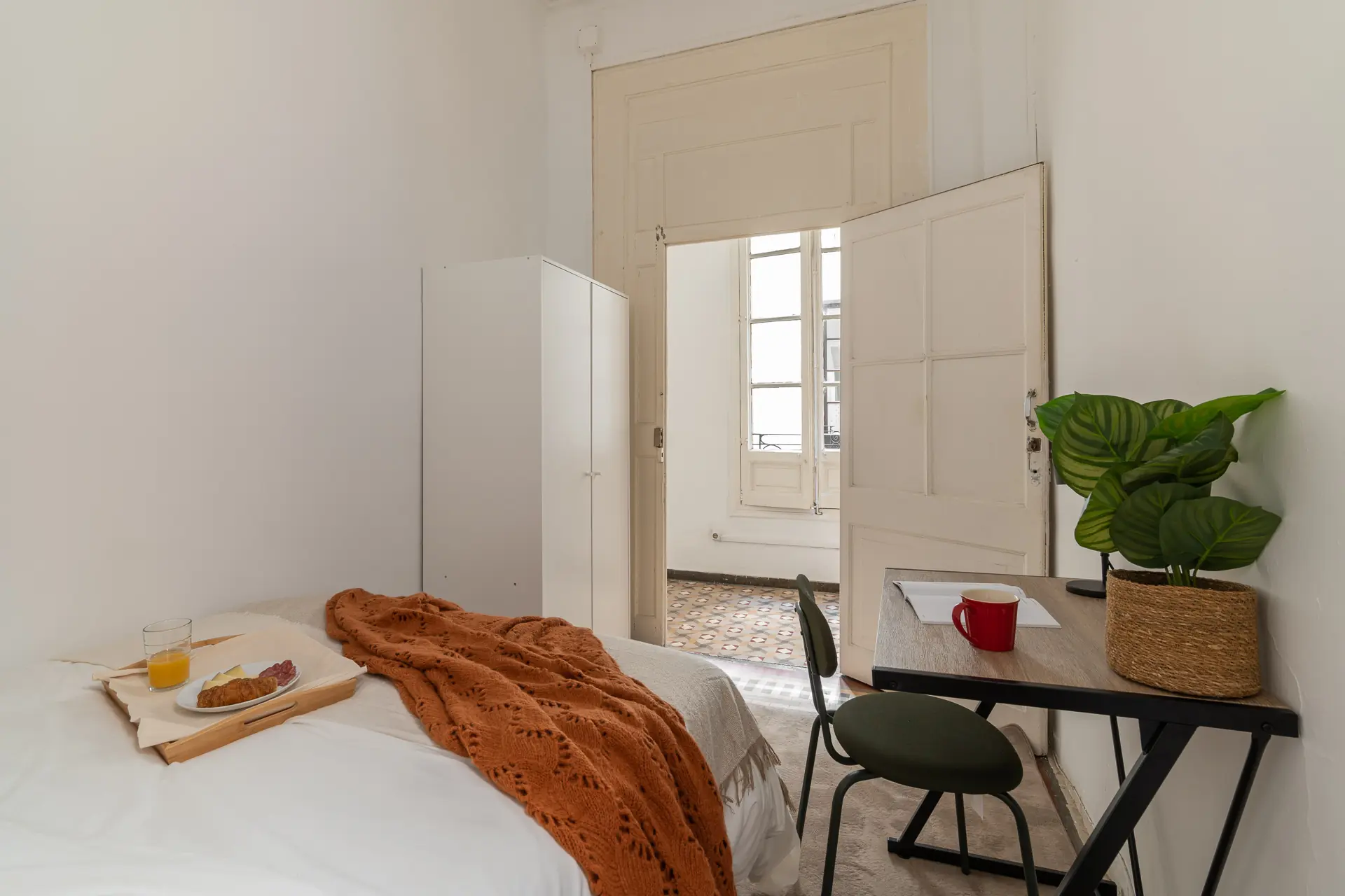 Private room in Barcelona photo 3