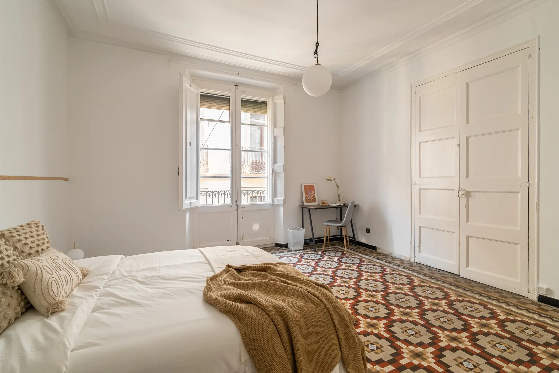 Private room in Barcelona photo 2