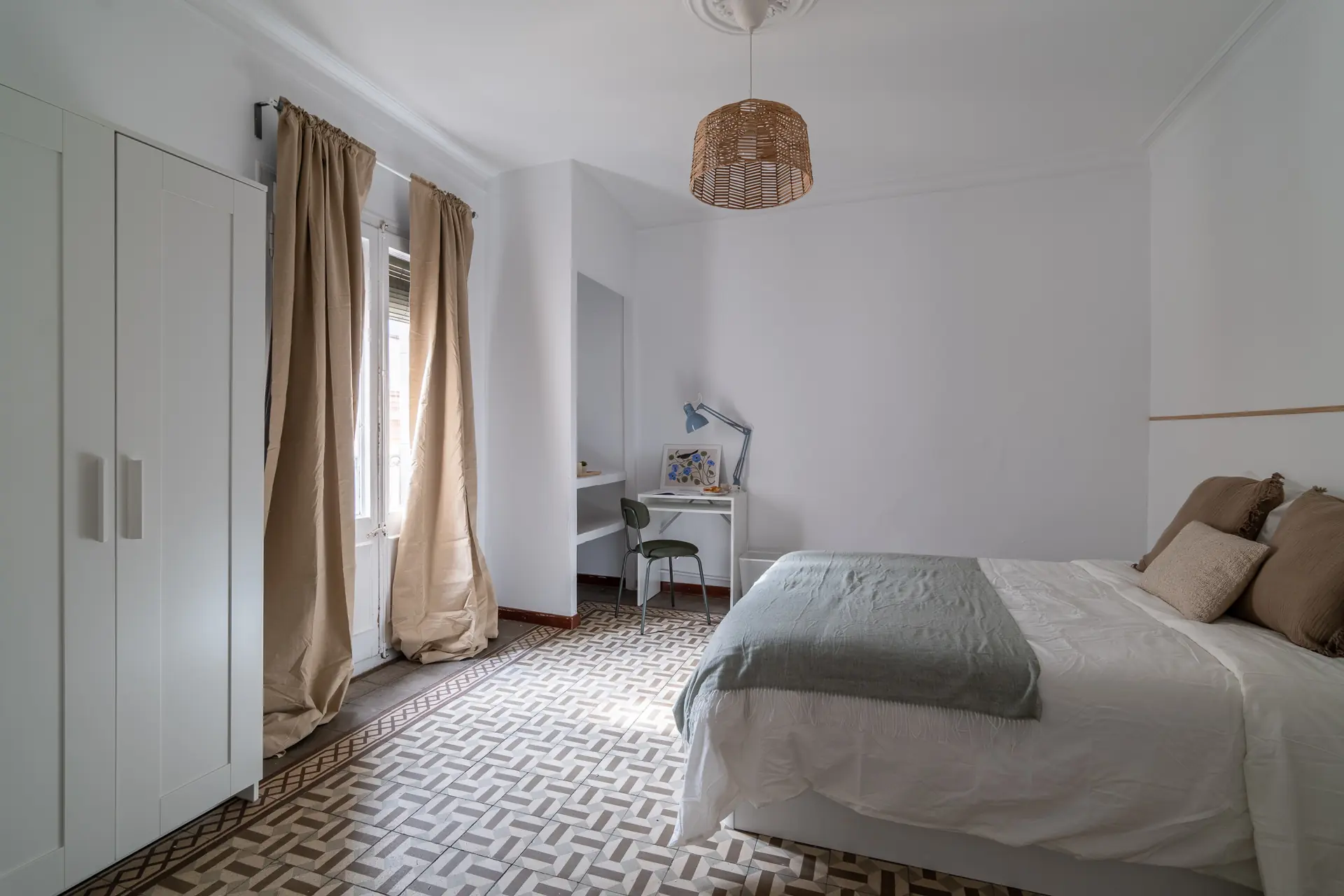 Private room in Barcelona photo 2