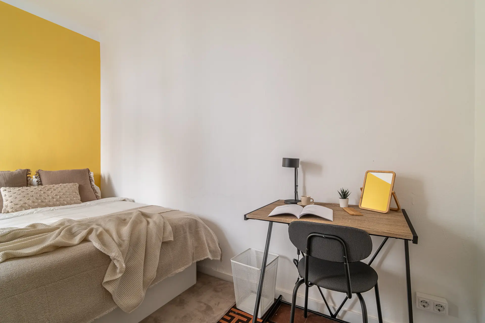 Private room in Barcelona photo 2