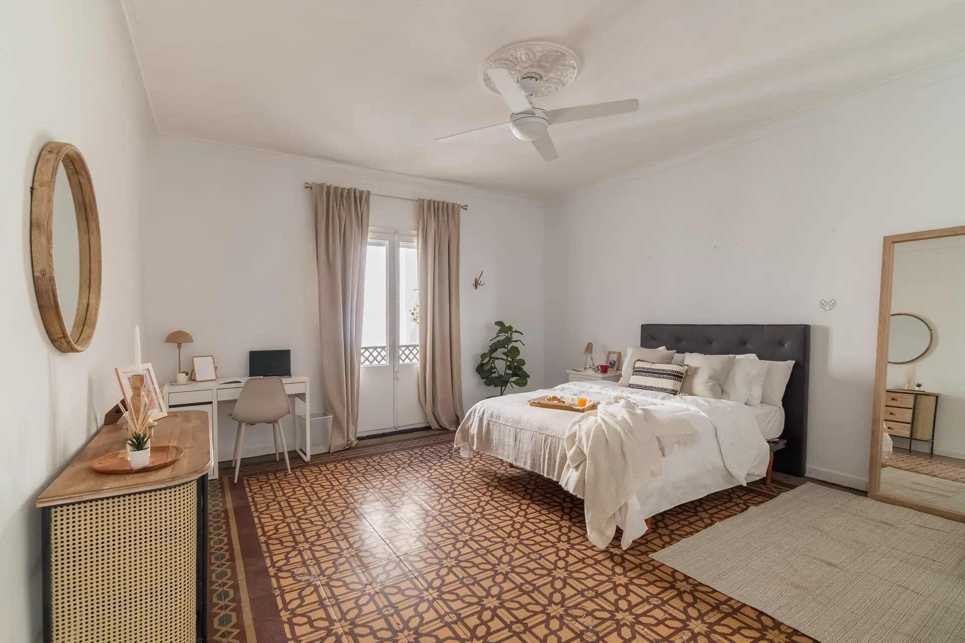 Private room in Barcelona photo 2