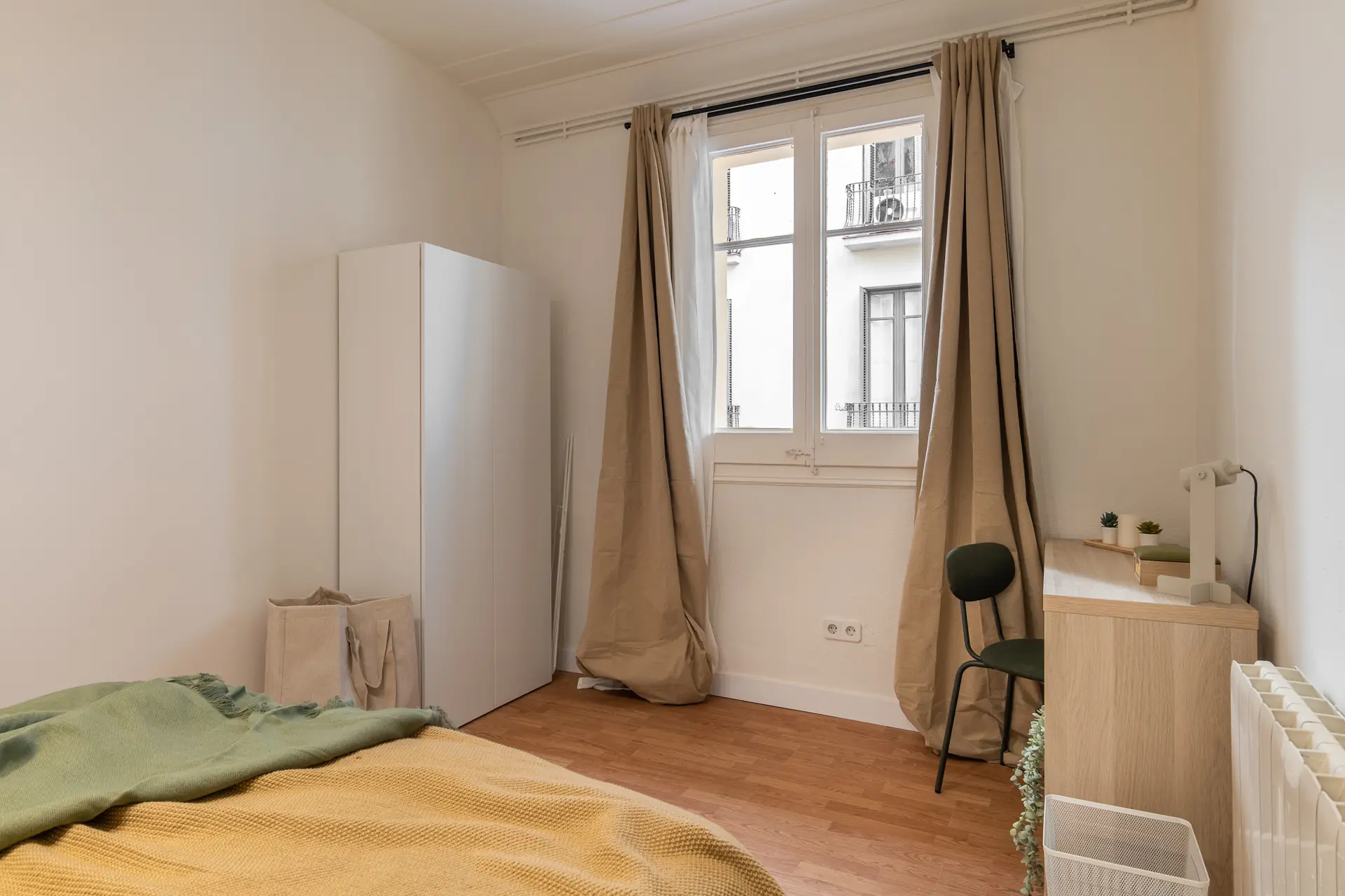 Private room in Barcelona photo 2