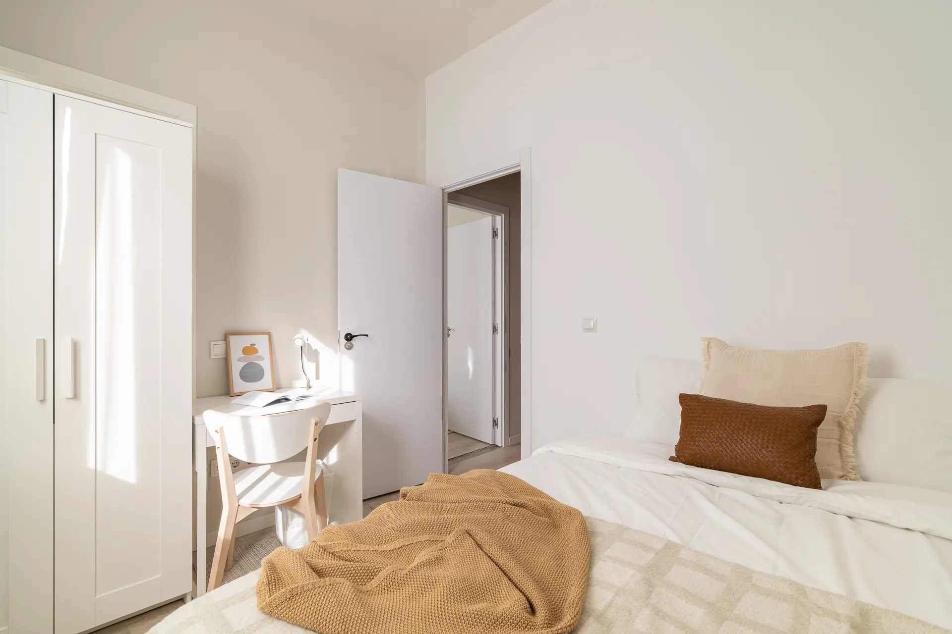 Private room in Barcelona photo 3