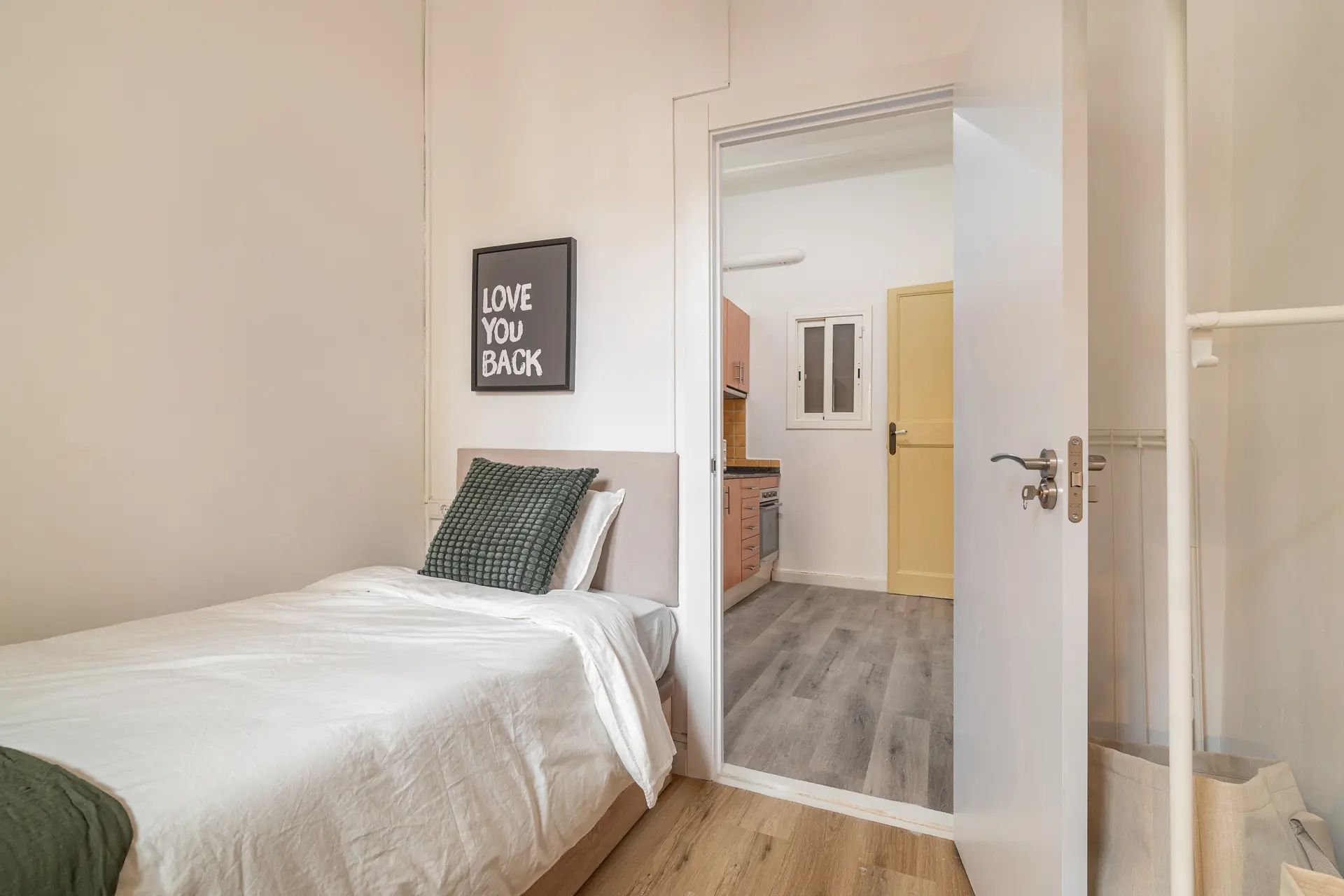 Stanza privata a Barcelona photo 4