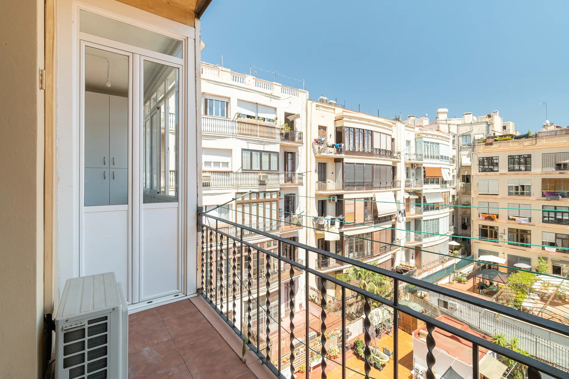 Private room in Barcelona photo 5