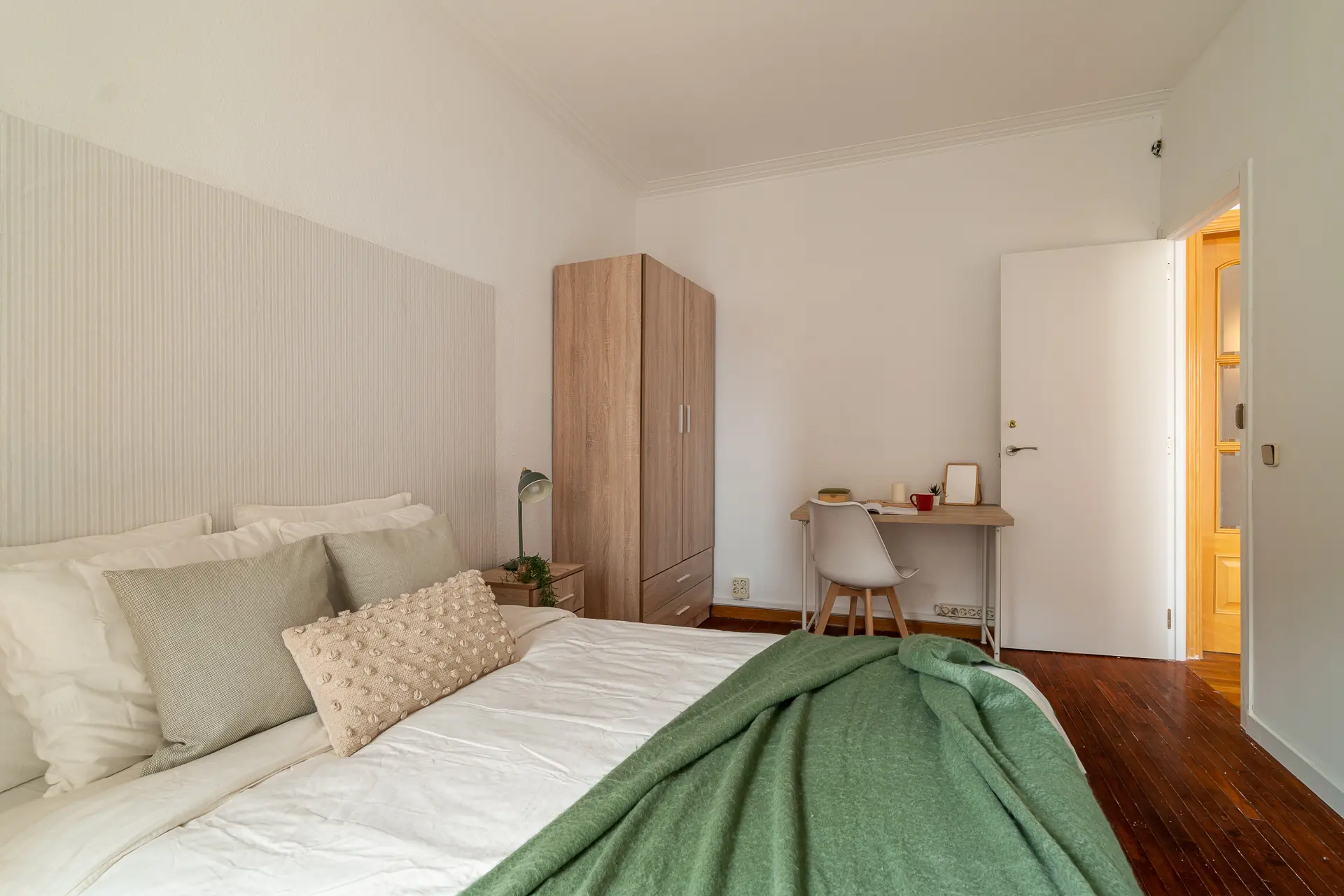 Private room in Barcelona photo 4