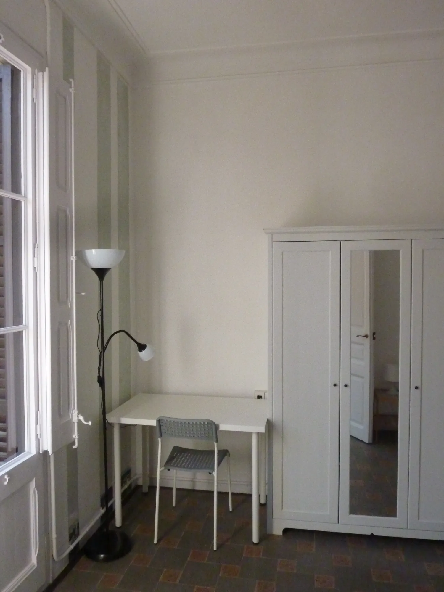 Private room in Barcelona photo 3