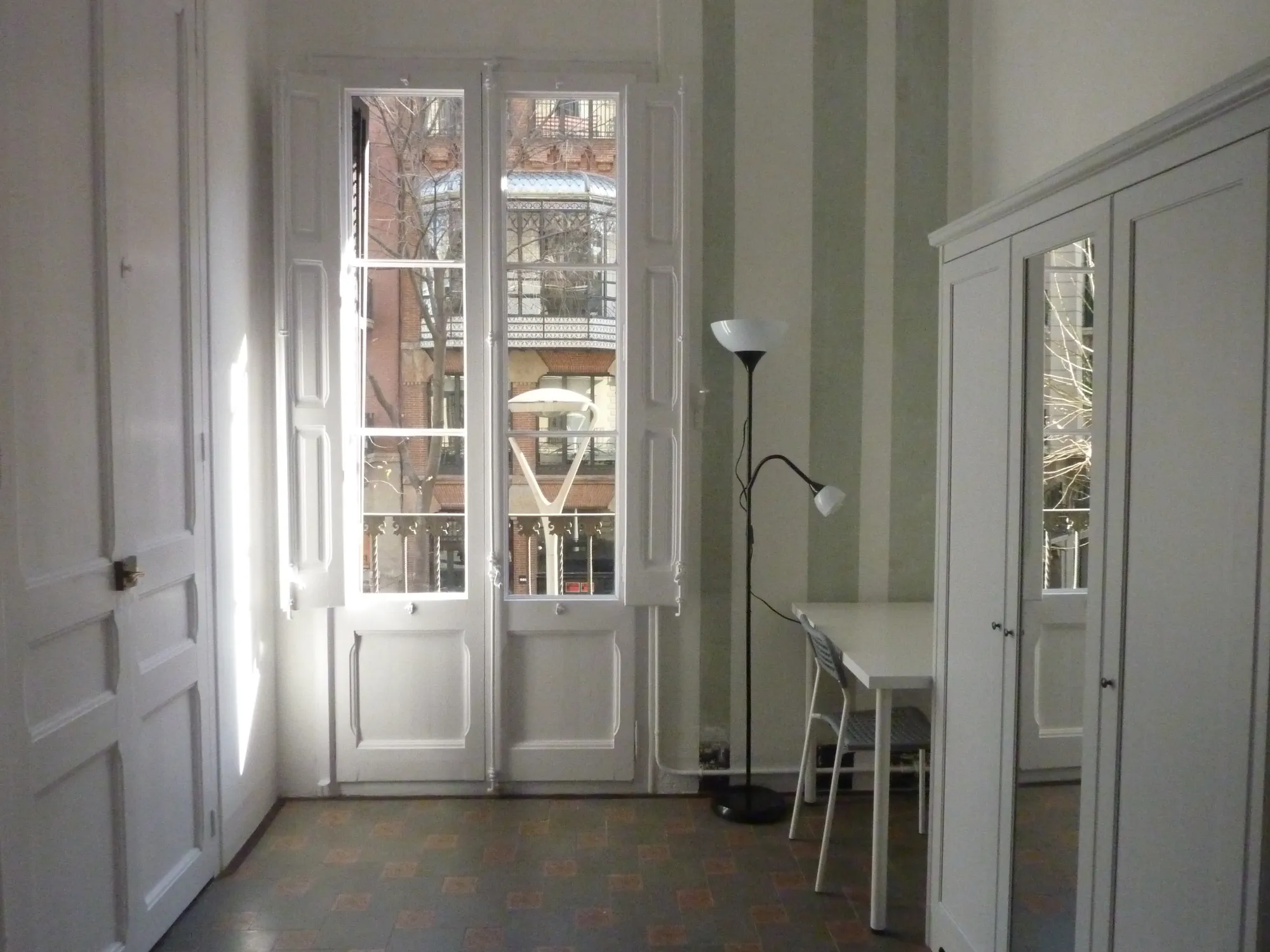 Private room in Barcelona photo 5