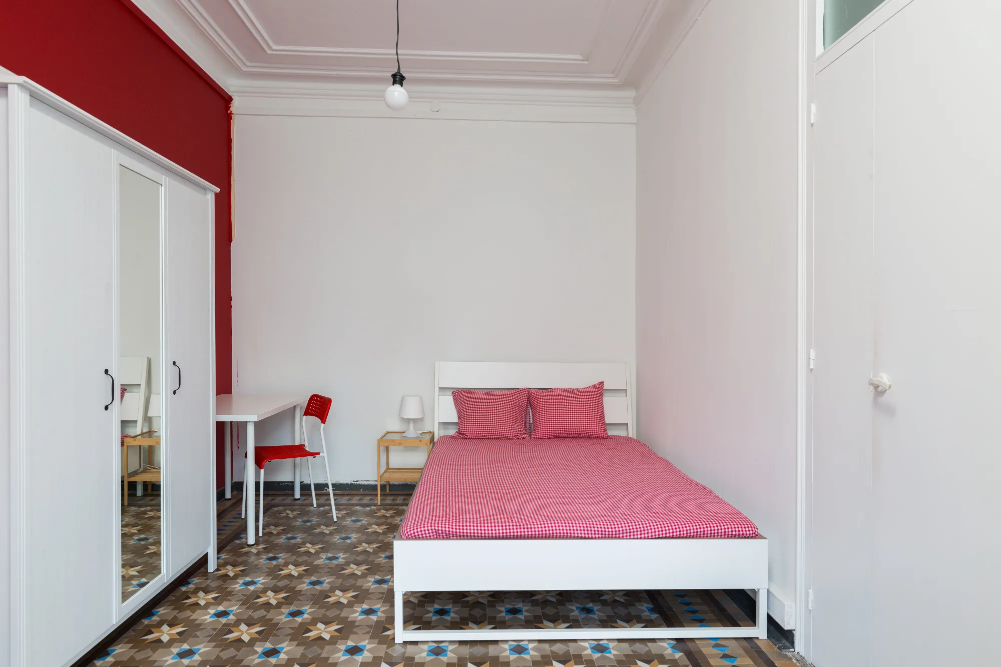 Private room in Barcelona photo 2