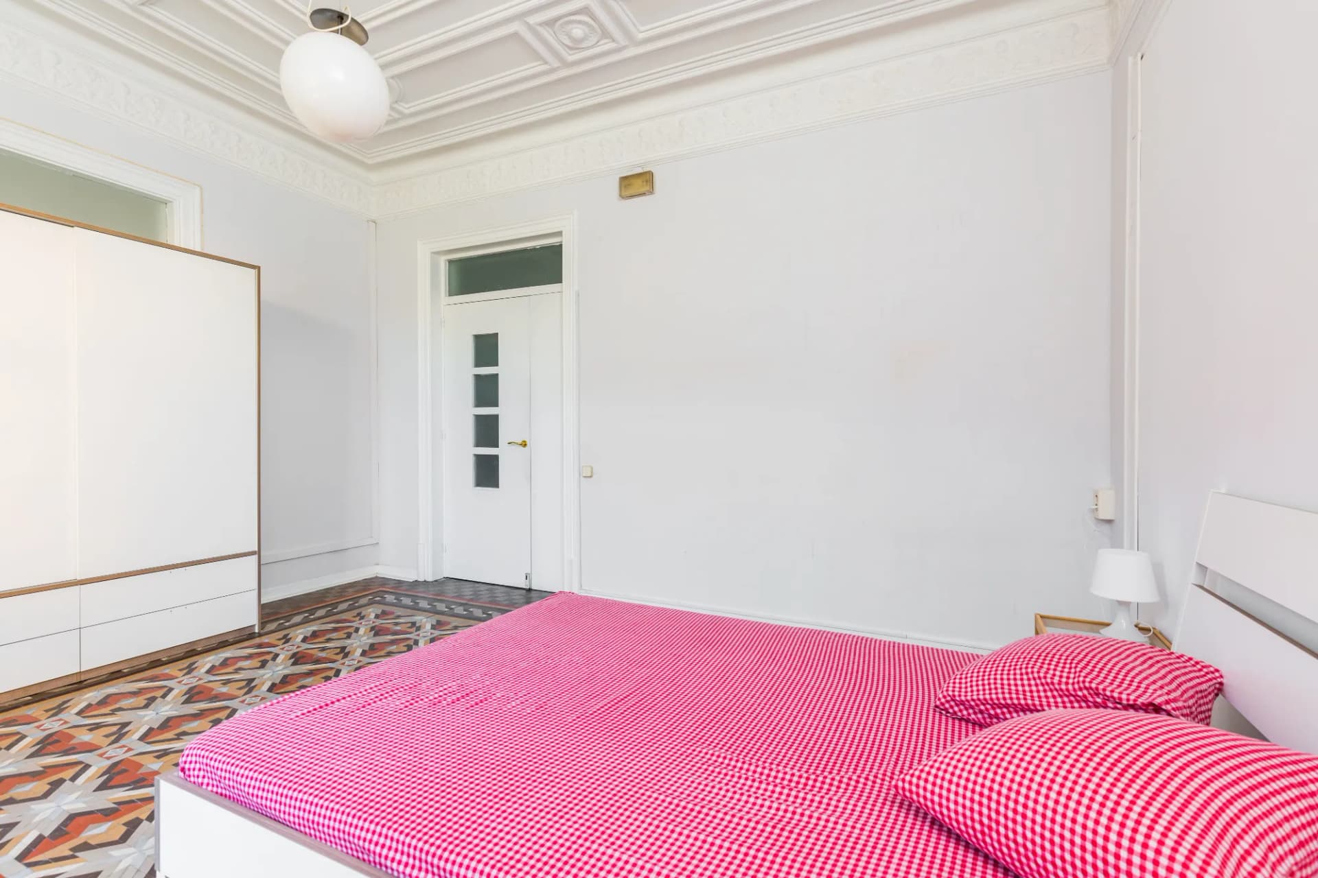Private room in Barcelona photo 2