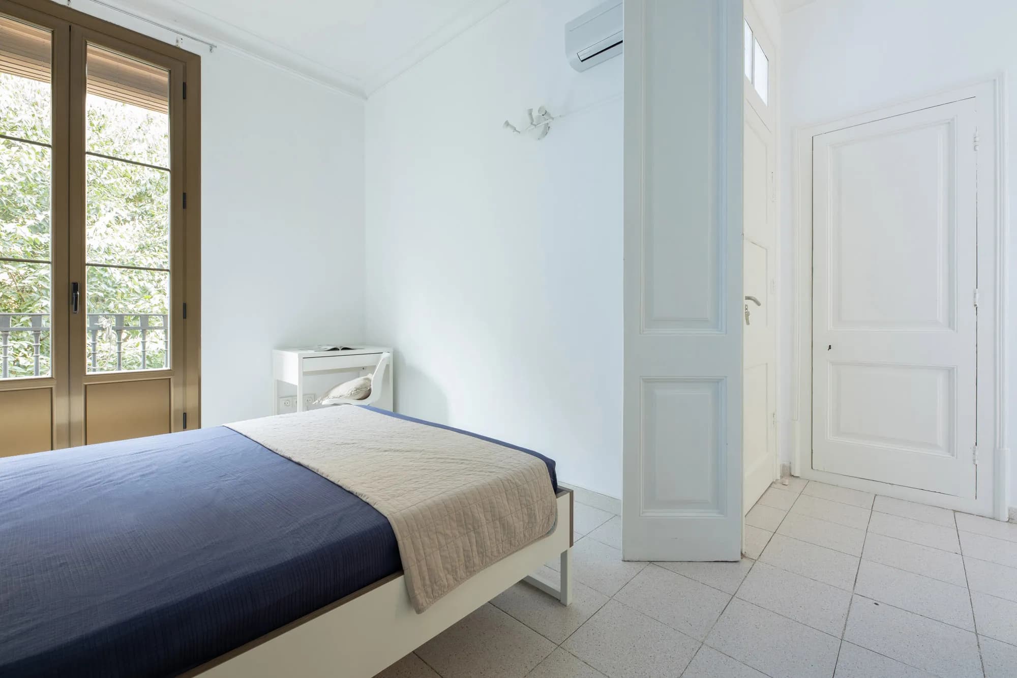 Private room in Barcelona photo 5