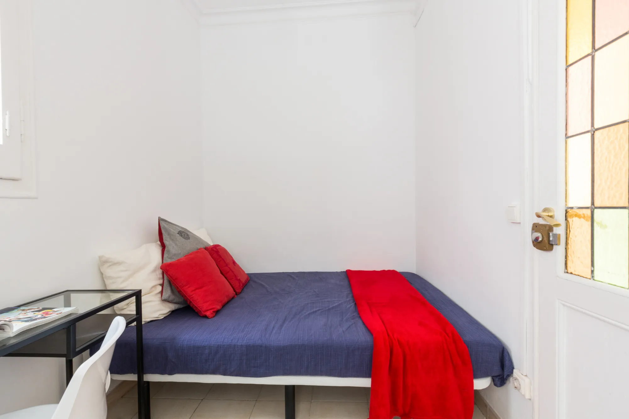 Private room in Barcelona photo 2