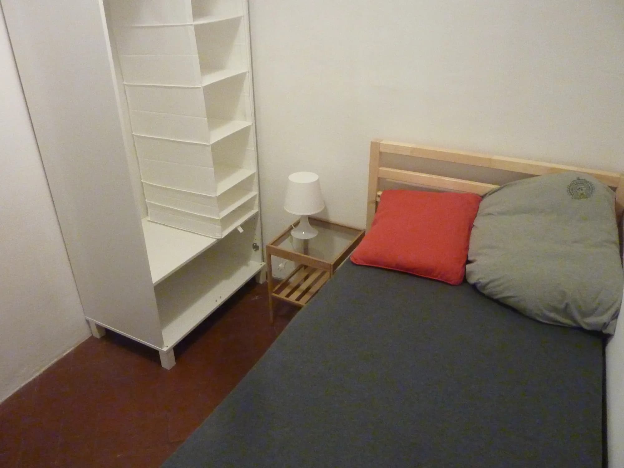 Private room in Barcelona photo 3