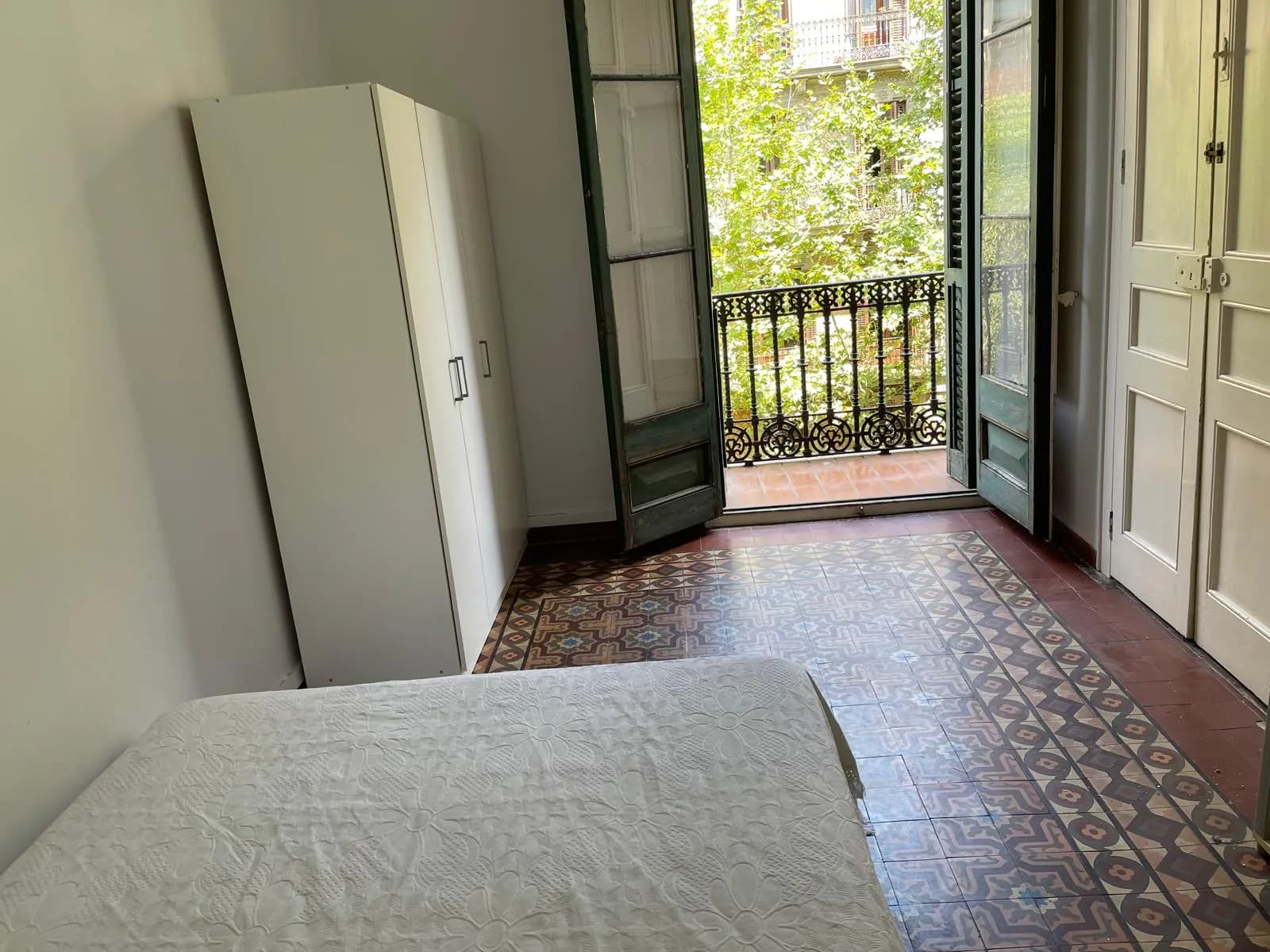 Private room in Barcelona photo 3