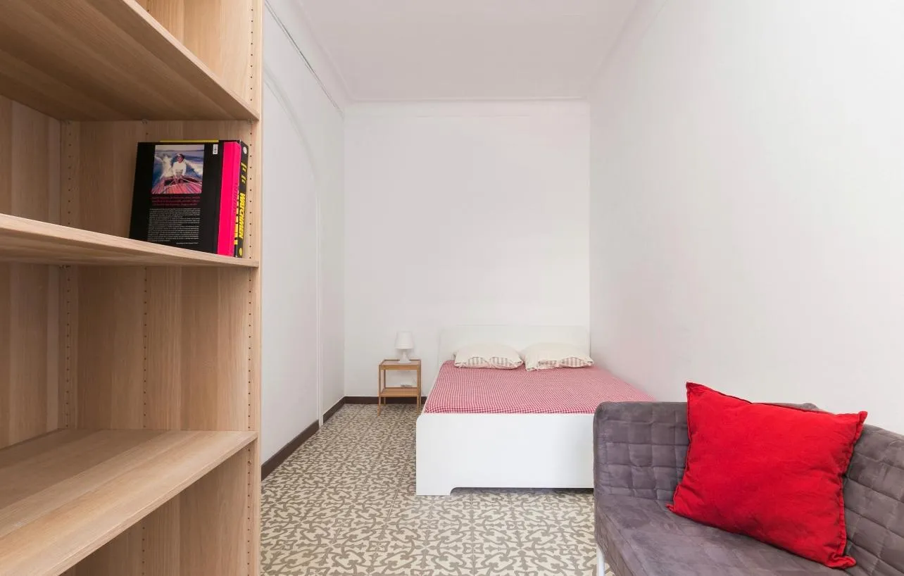 Private room in Barcelona photo 3