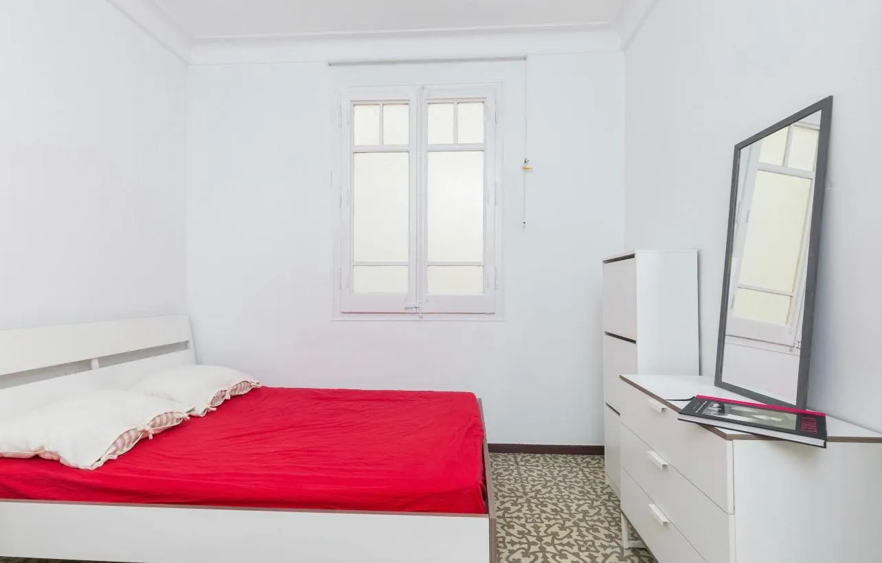 Private room in Barcelona photo 2