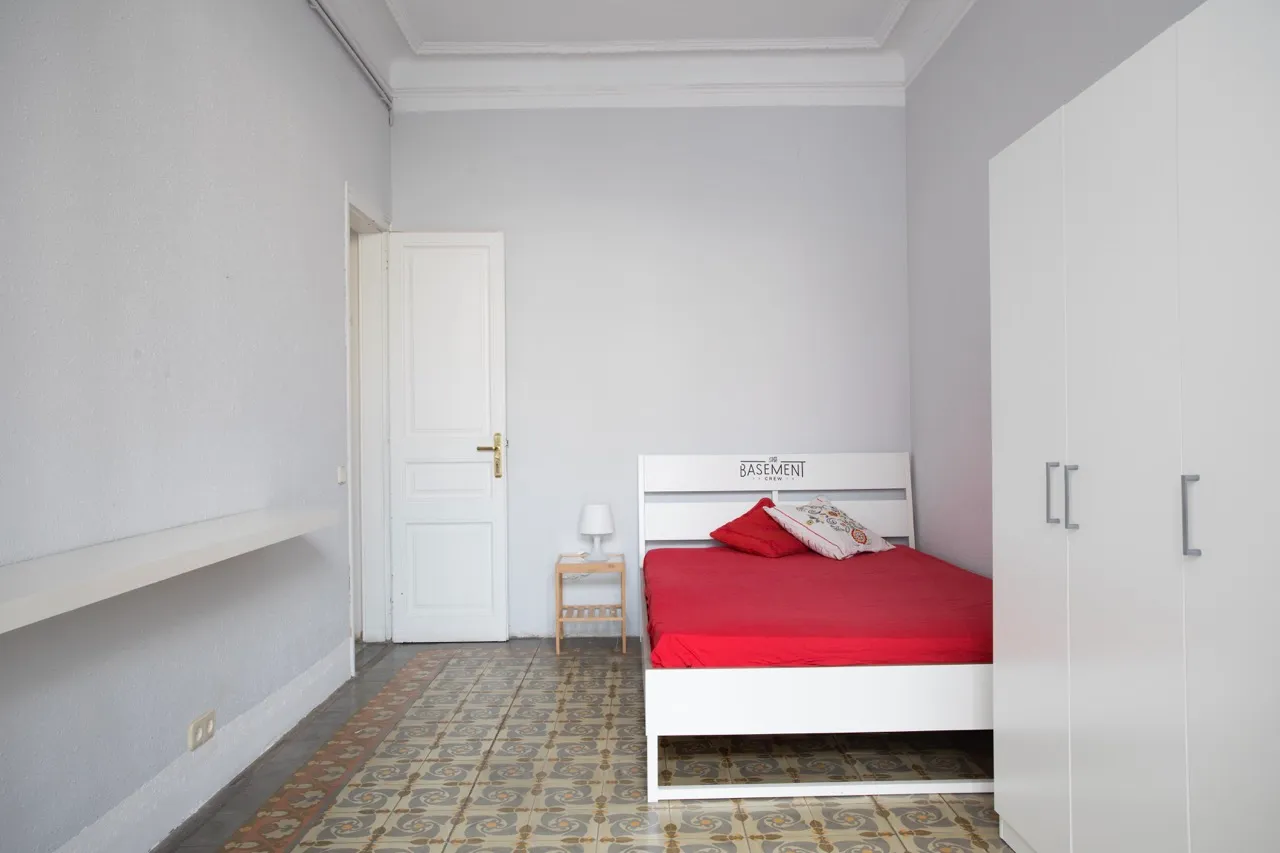 Private room in Barcelona photo 2