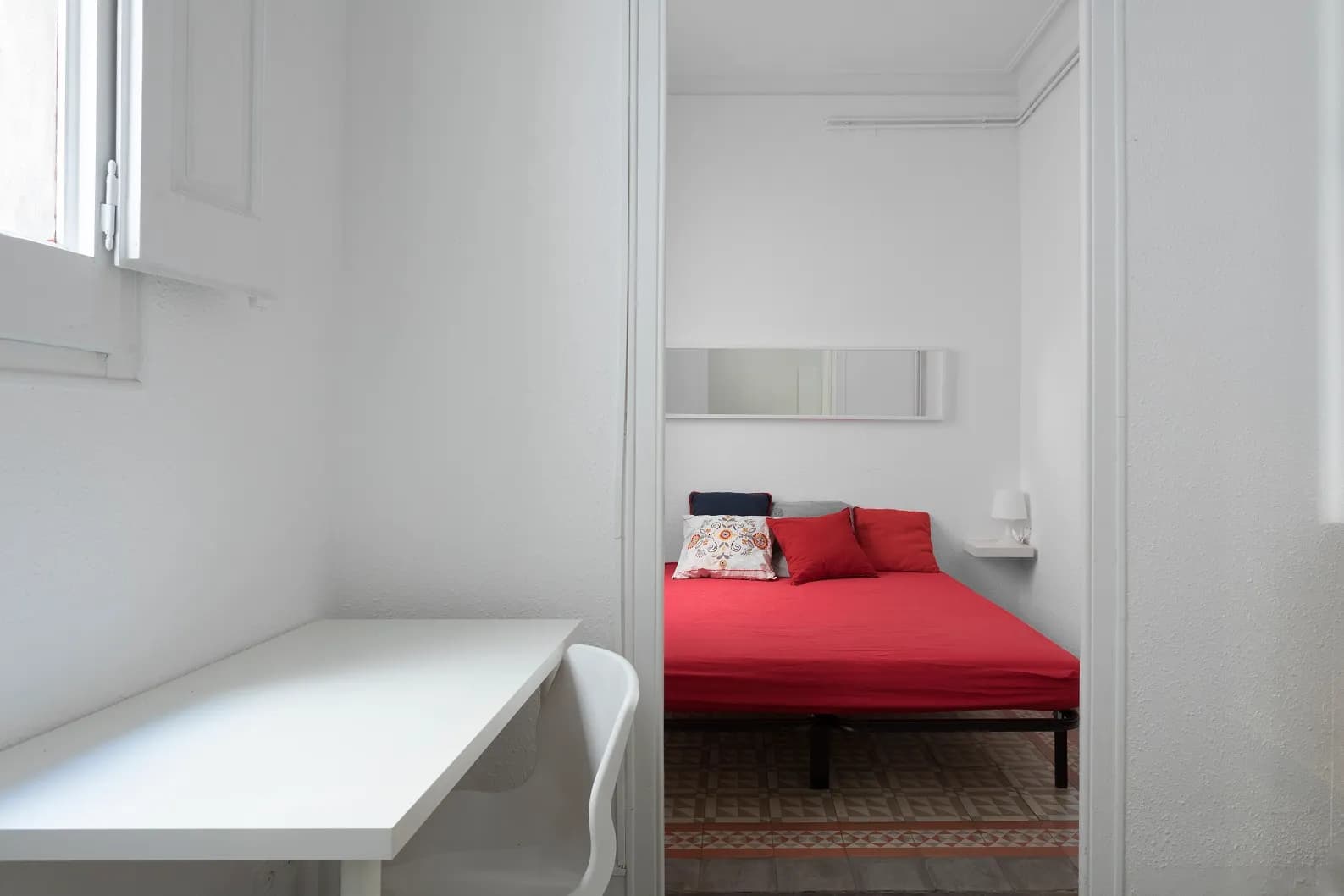 Private room in Barcelona photo 2