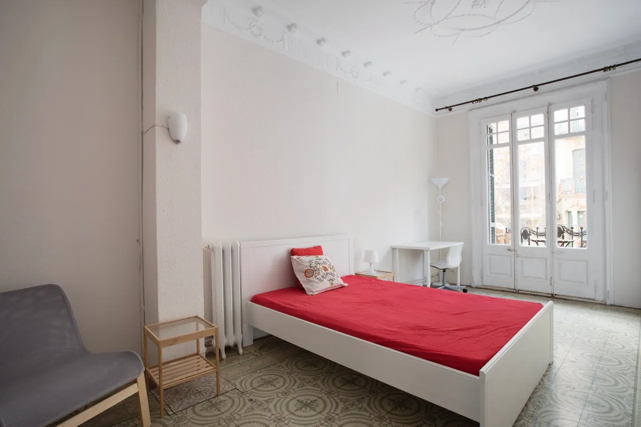 Private room in Barcelona photo 2