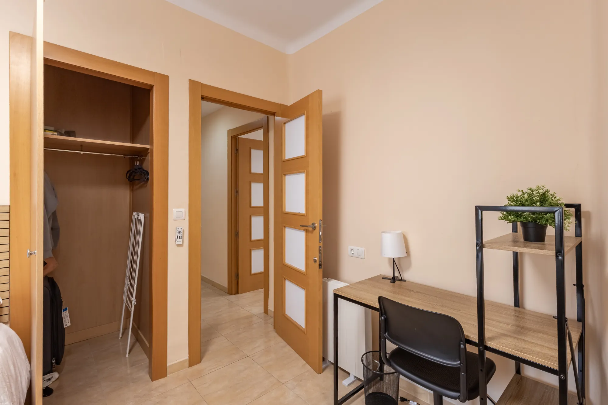 Private room in Granada photo 4