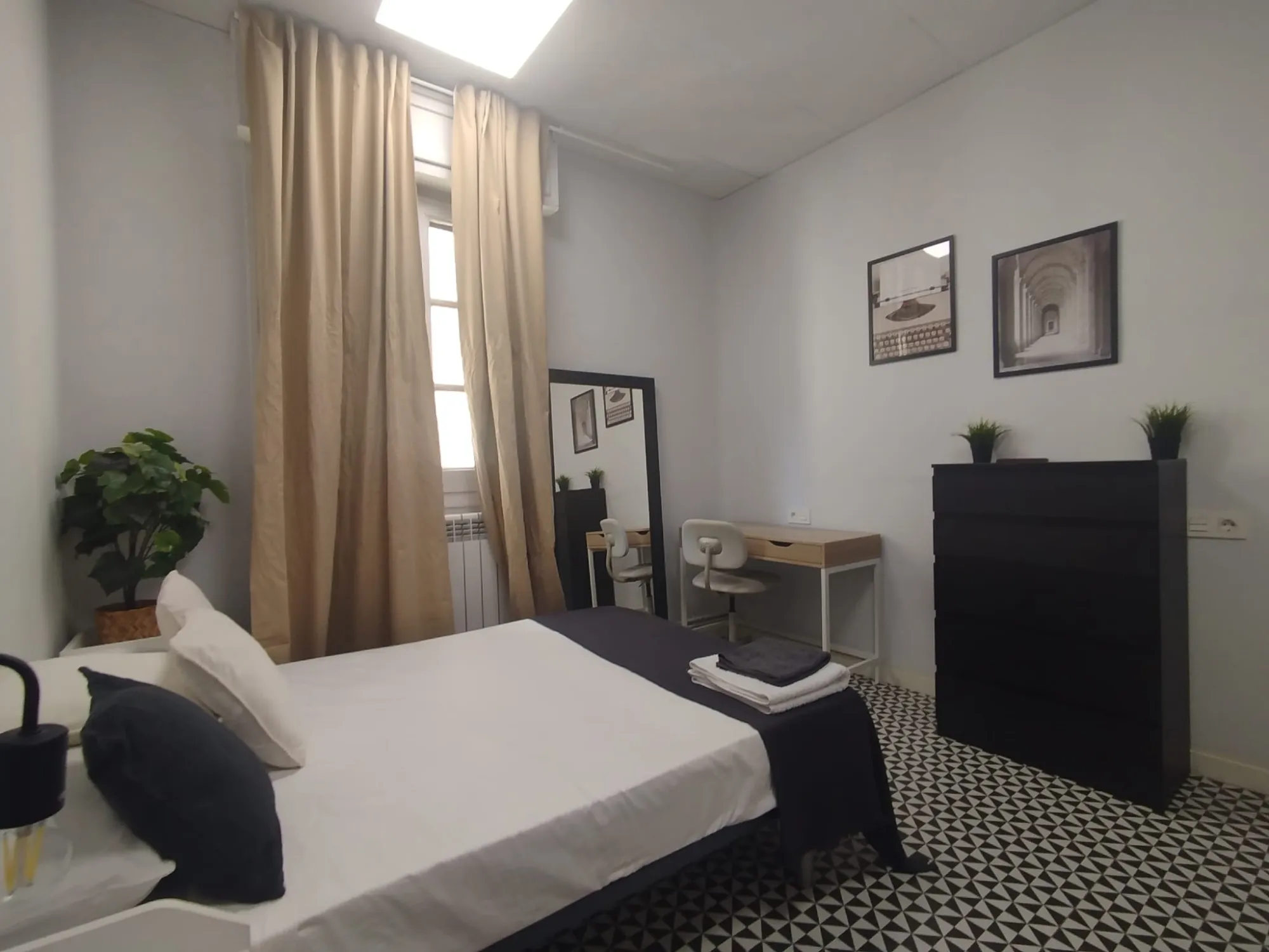 Habitación privada en Madrid photo 2