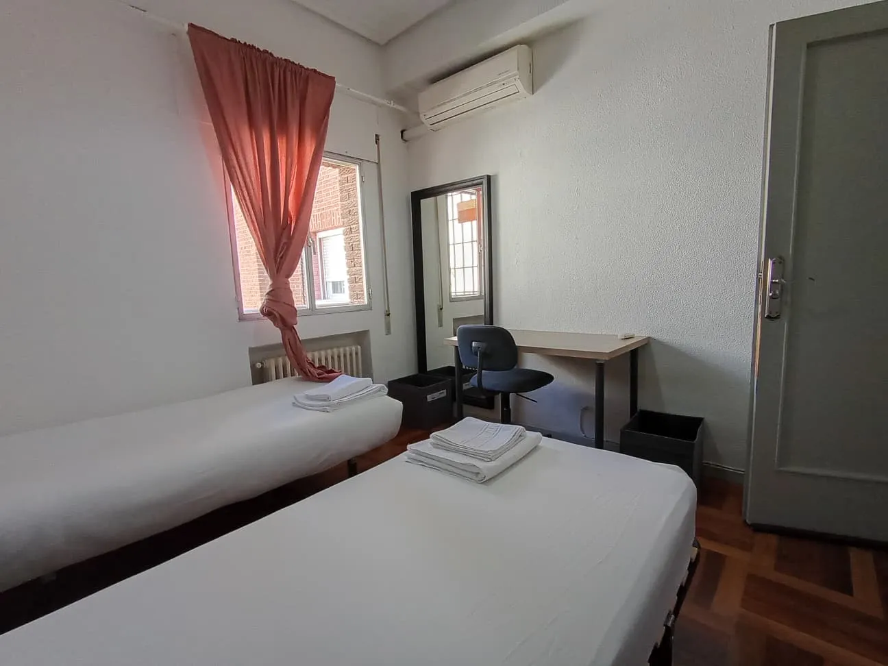 Habitación privada en Madrid photo 3