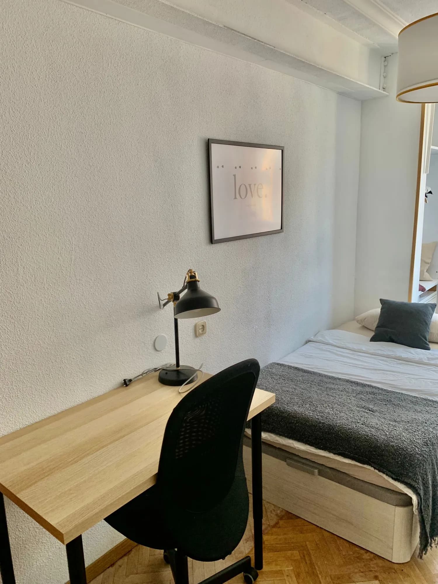 Private room in Madrid photo 2