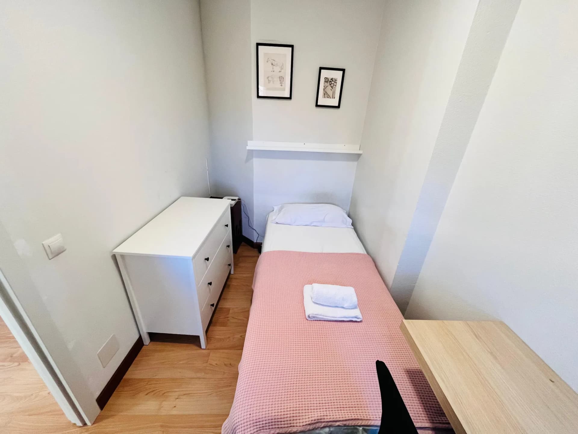 Private room in Madrid photo 5