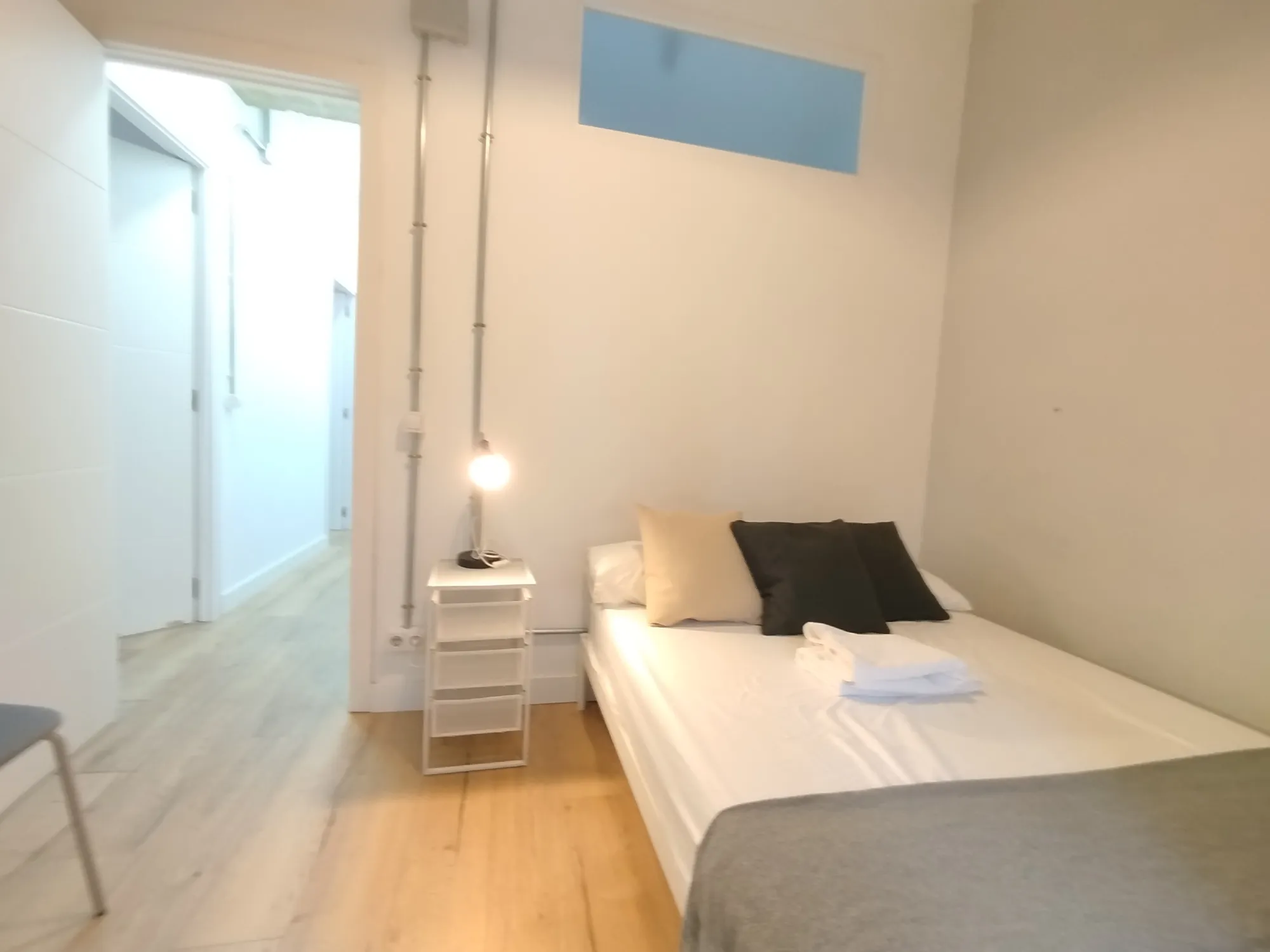 Private room in Madrid photo 4